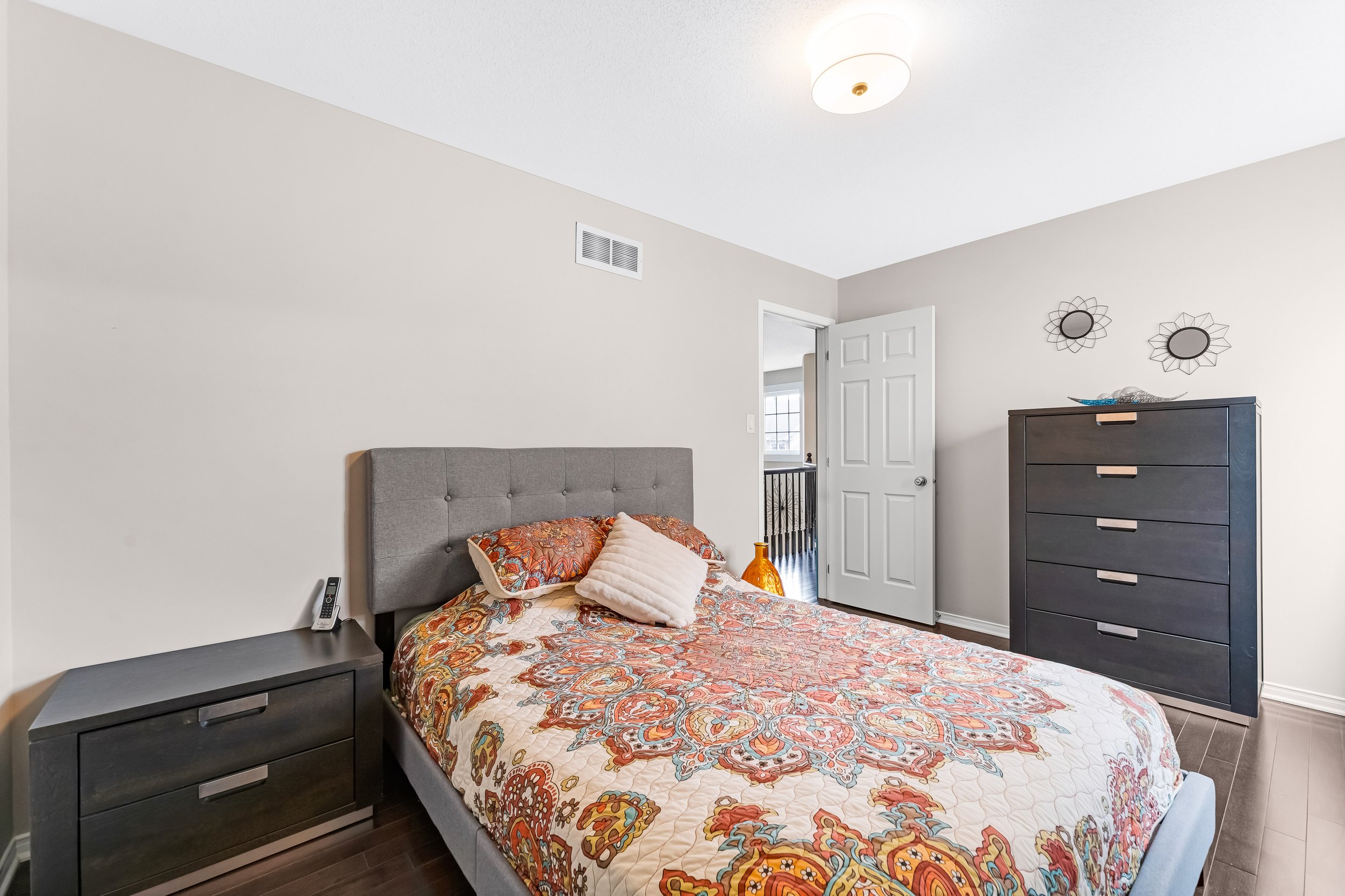 NVISION 3D Real Estate Photography 341 Shadehill Crescent.11.jpg