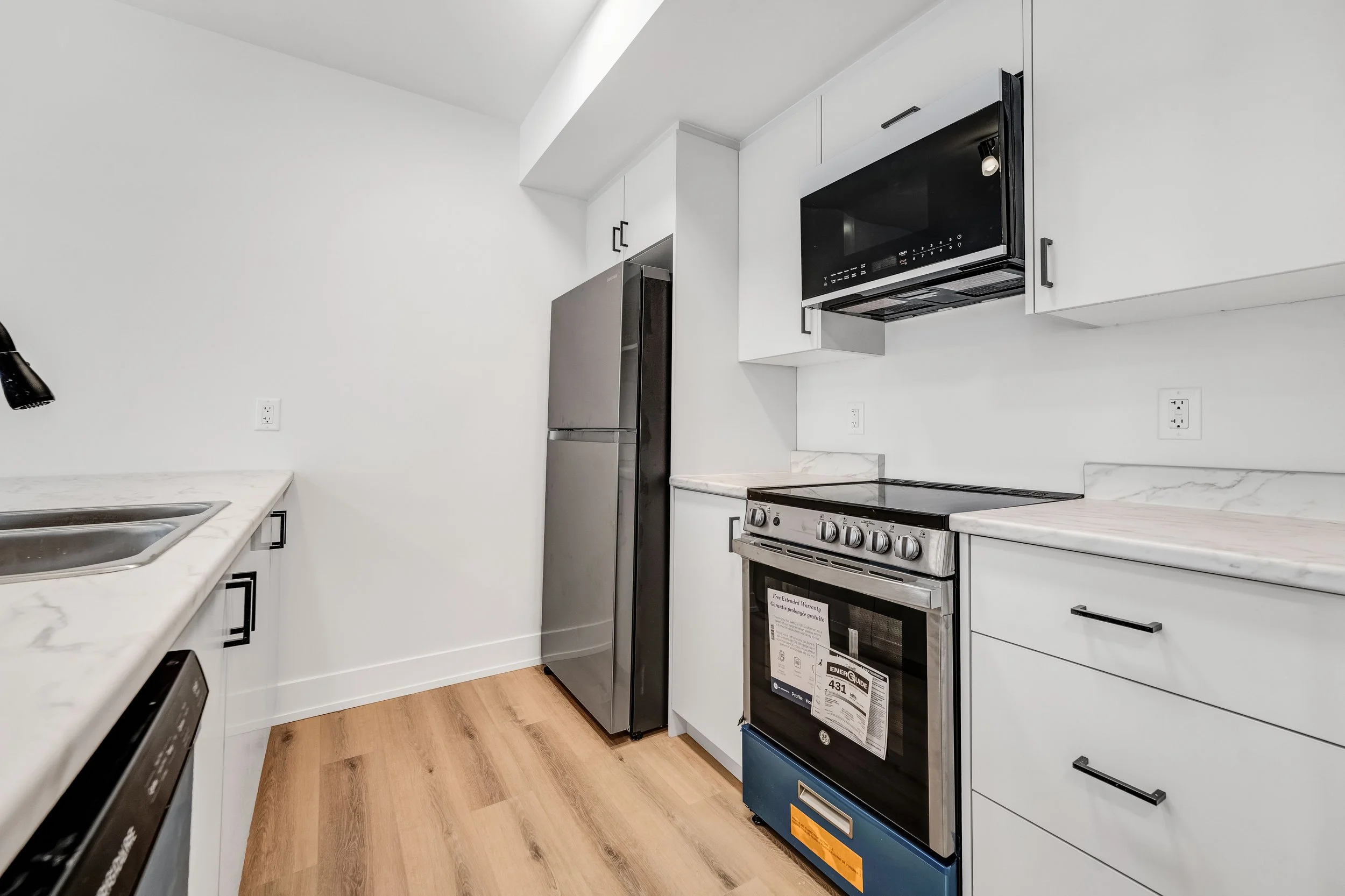 252 Hinchey Avenue Ottawa NVISION 3D Real Estate Photography7.jpg