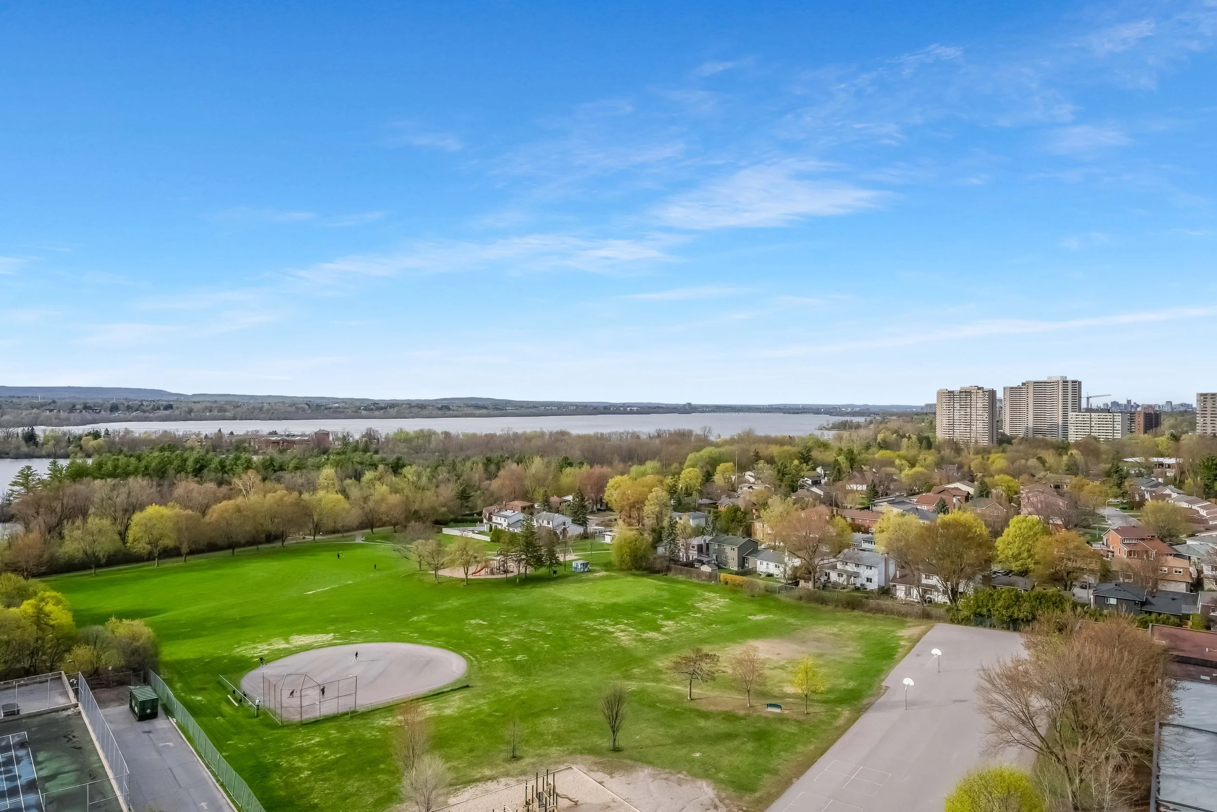 2625 Regina Street Apartment For Sale in Ottawa 