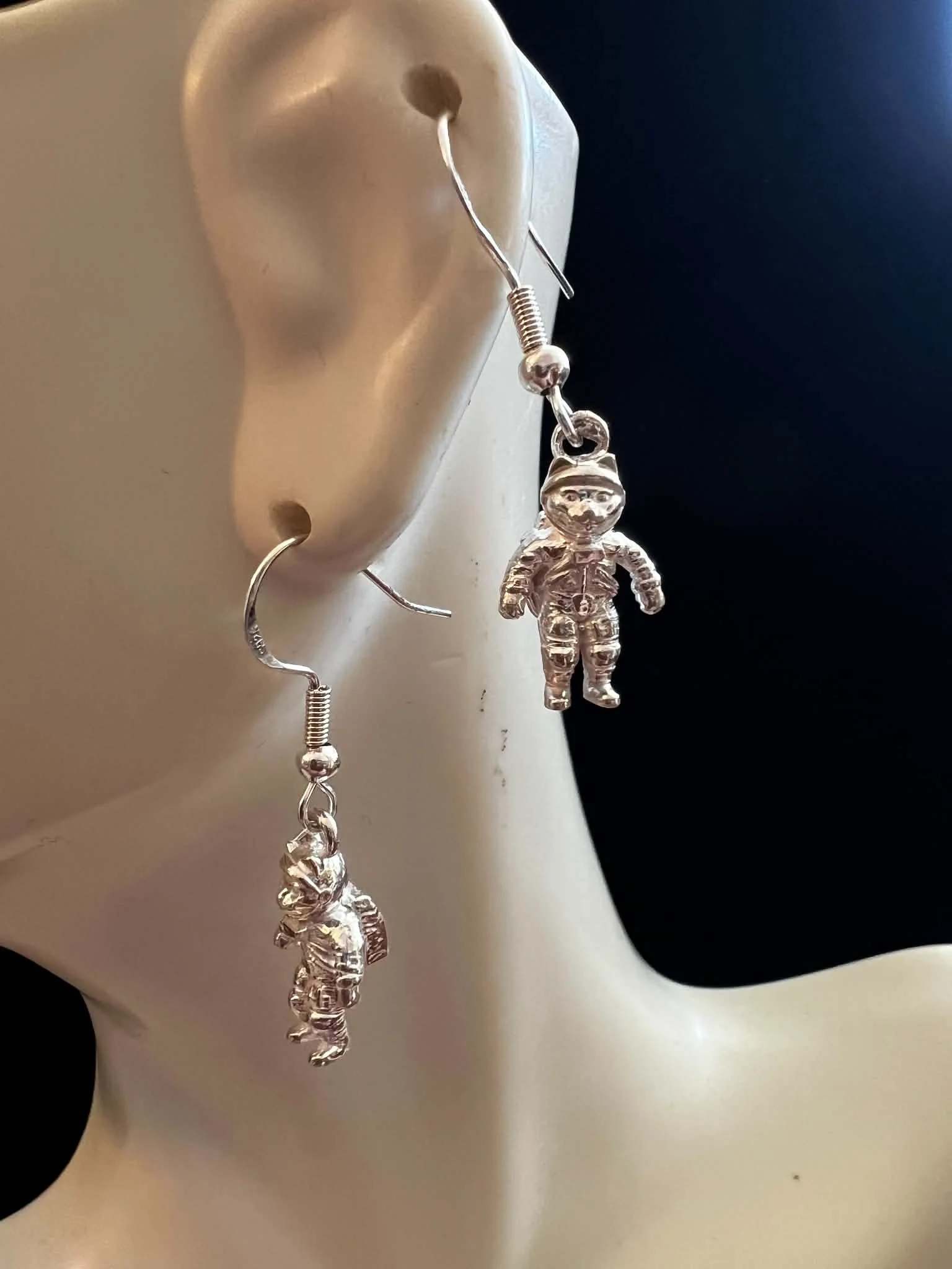 Major Tom-Cat Earrings