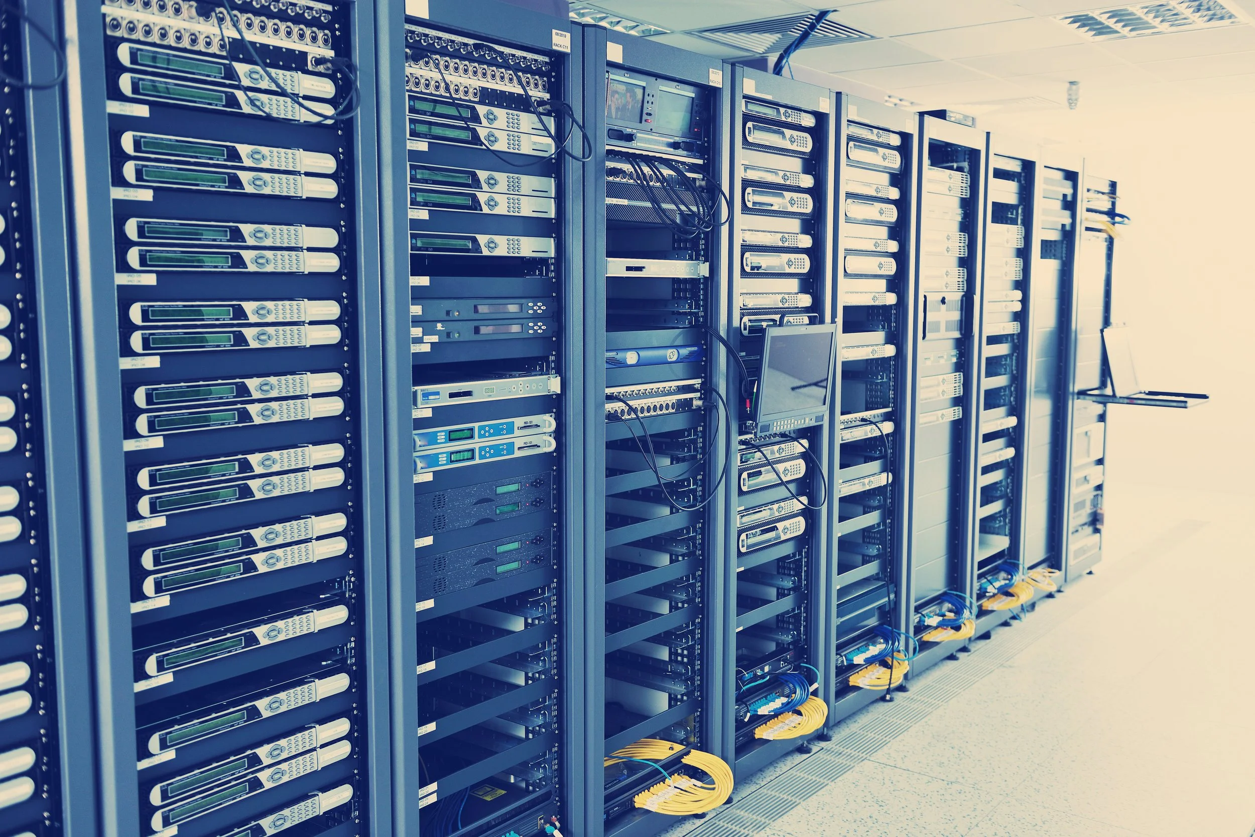 network-server-room-2025-01-15-16-19-07-utc.jpg