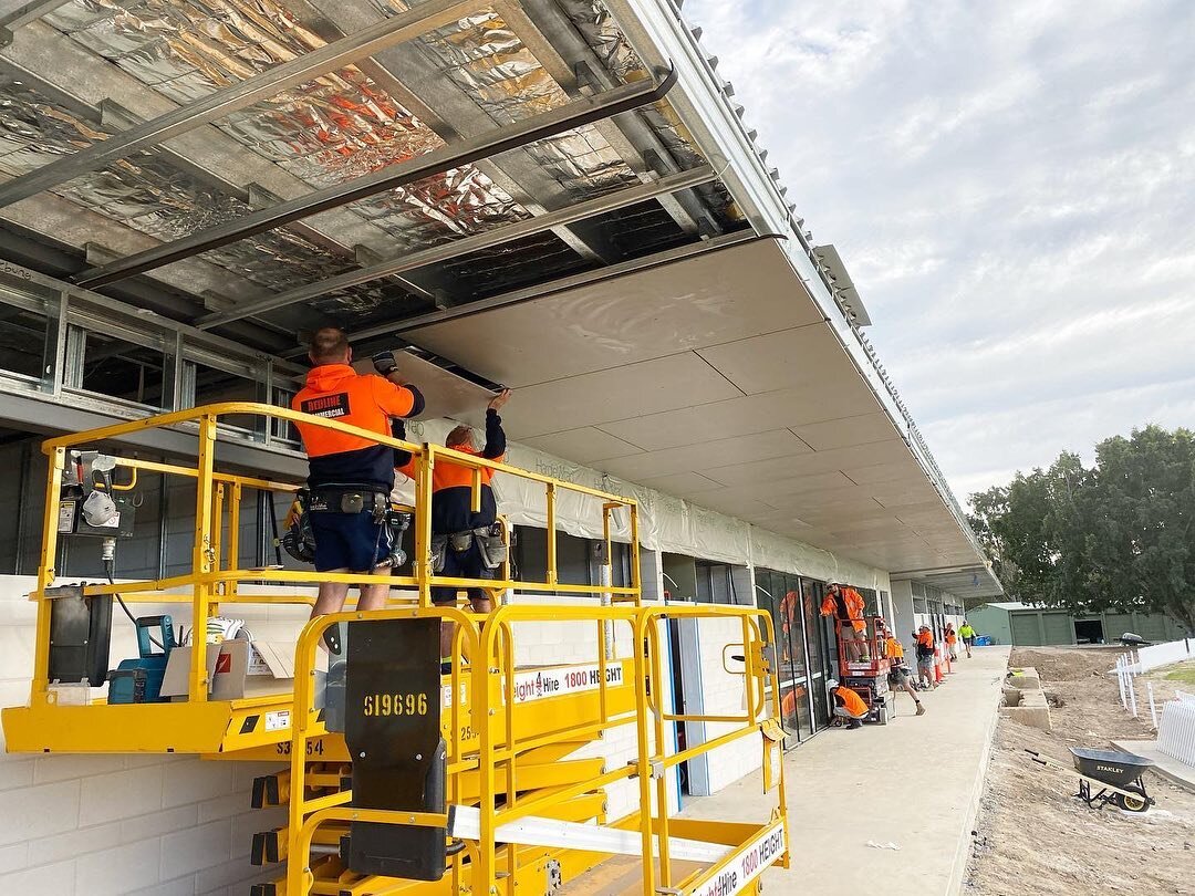 Big week by the redline boys getting stuck into the 800m2 of equitone soffits at Cricket Australia&rsquo;s new campus #equitone @hutchies1912  @csp_architectural @equitone_anz