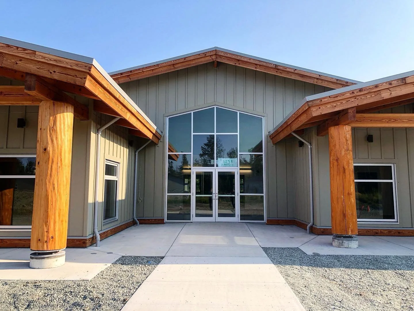 Finished up at the Tseycum First Nation&rsquo;s Childcare and Wellness Centre. We&rsquo;re very pleased with the work we did and can&rsquo;t wait for the community to enjoy it. 

#timberframe #timber #architecture #engineering #constructionyyj #posta