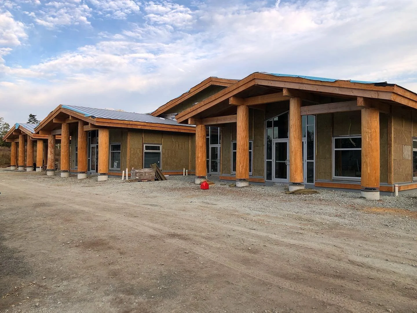 Timber work for the Tseycum First Nation&rsquo;s wellness and child care centre is wrapped up, preparation for siding is coming along nicely now.
.
.
.
.
.
#timberframe#heavytimbers#timberframestructure#roundlog#logbuilding#carpentry#engineering#arch