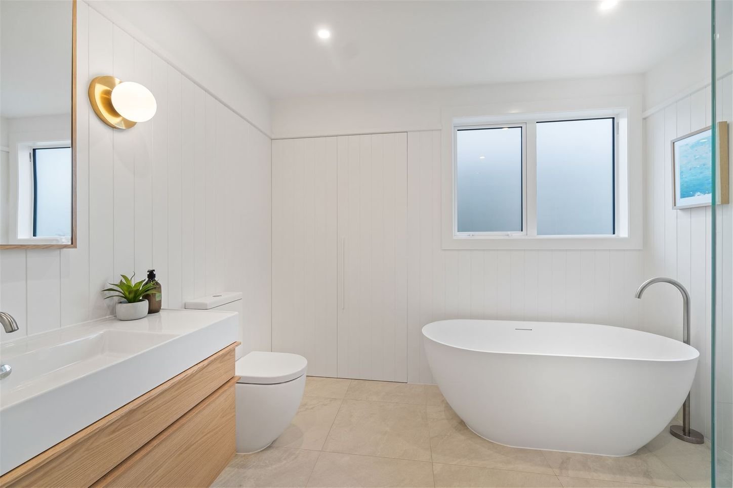 Brynwr bathroom 2.jpg.jpg