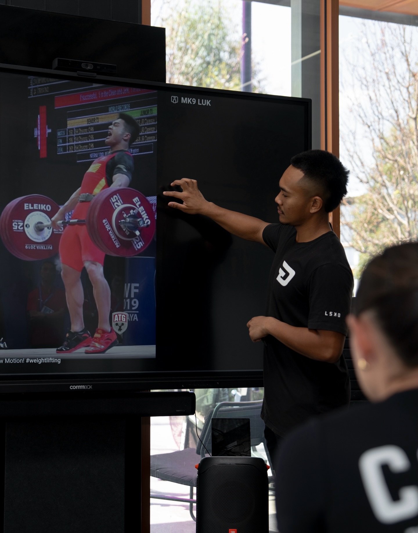 While most coaches are on the floor, Coach @mattsayas spent the last month in Bali at one of the most respected coaching academies in the industry @bambufitnessbali 

Advanced technique. Coaching cues. Movement analysis. Programming methodology. Lead