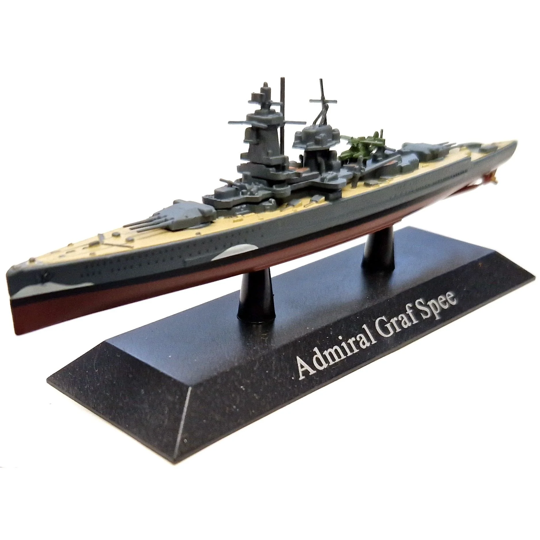 white-Admiral Graf Spee 150mm 02.JPG