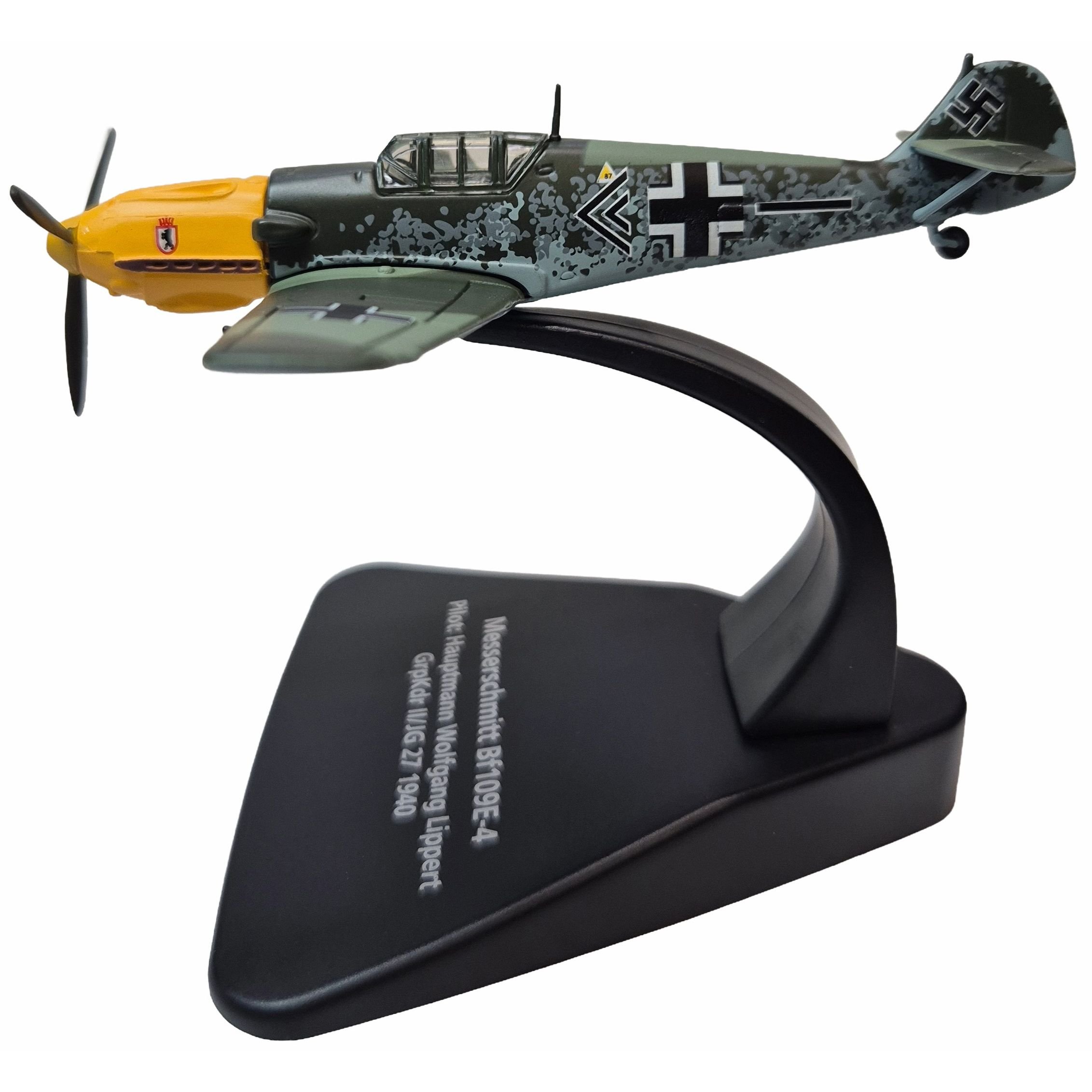 white-AC002  ME109 03.JPG