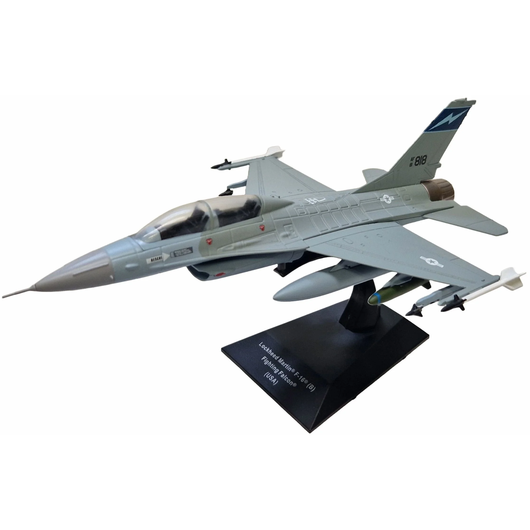 white-F-16 01.JPG
