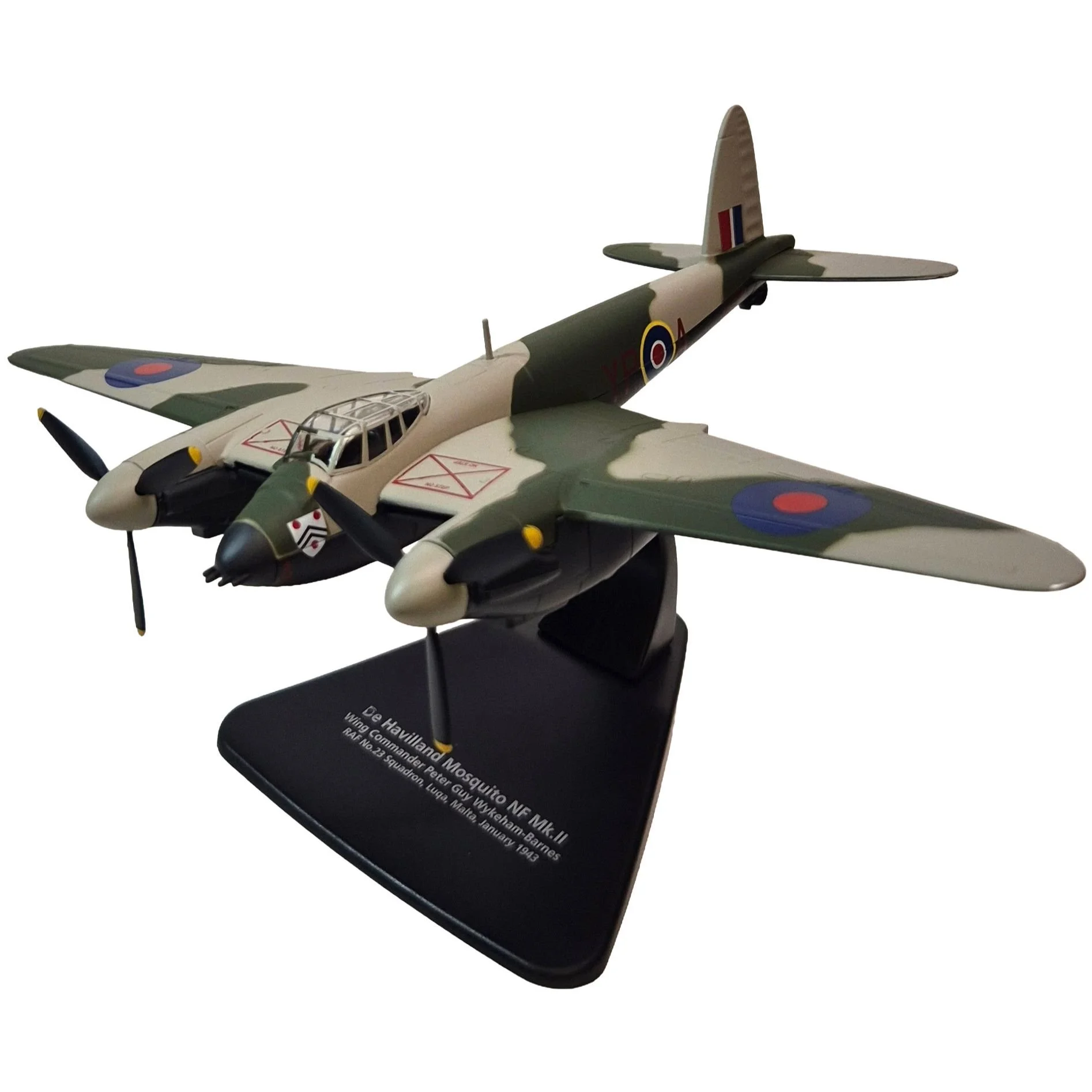 white-AC128 D H Mosquito NF MkII P.G.Wykeham-Barnes 01.JPG