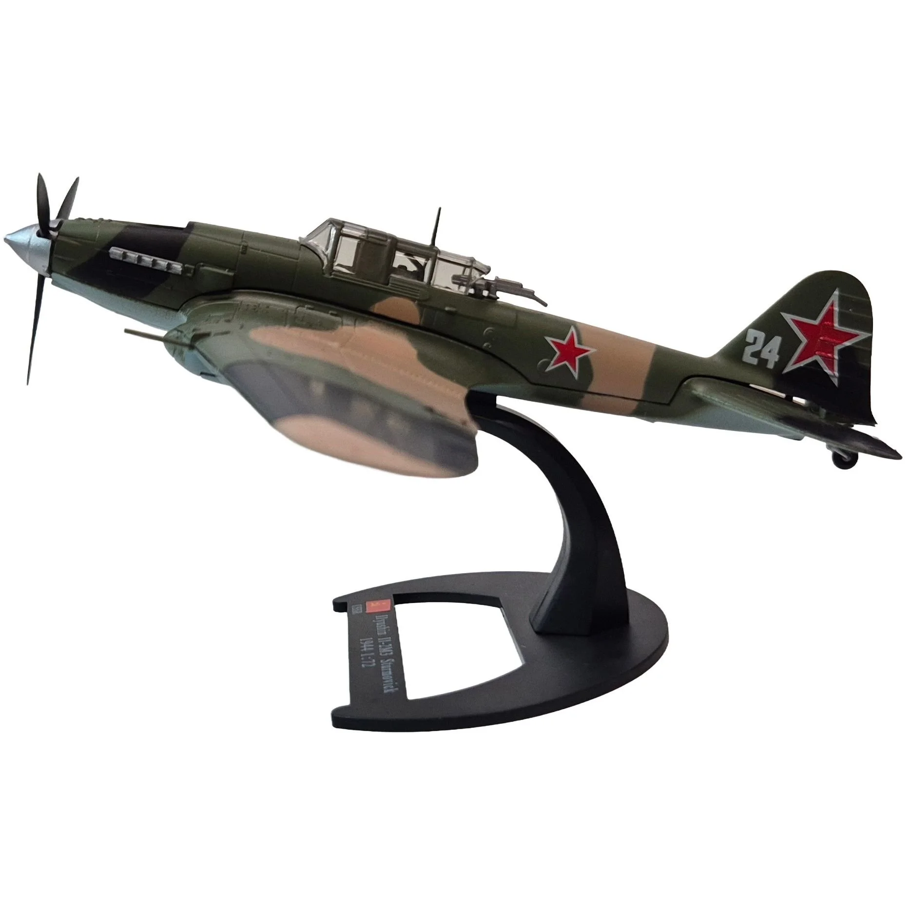 white-MAG PU09 Ilyushin Il-2M3 Sturmovick (1944) 02.JPG