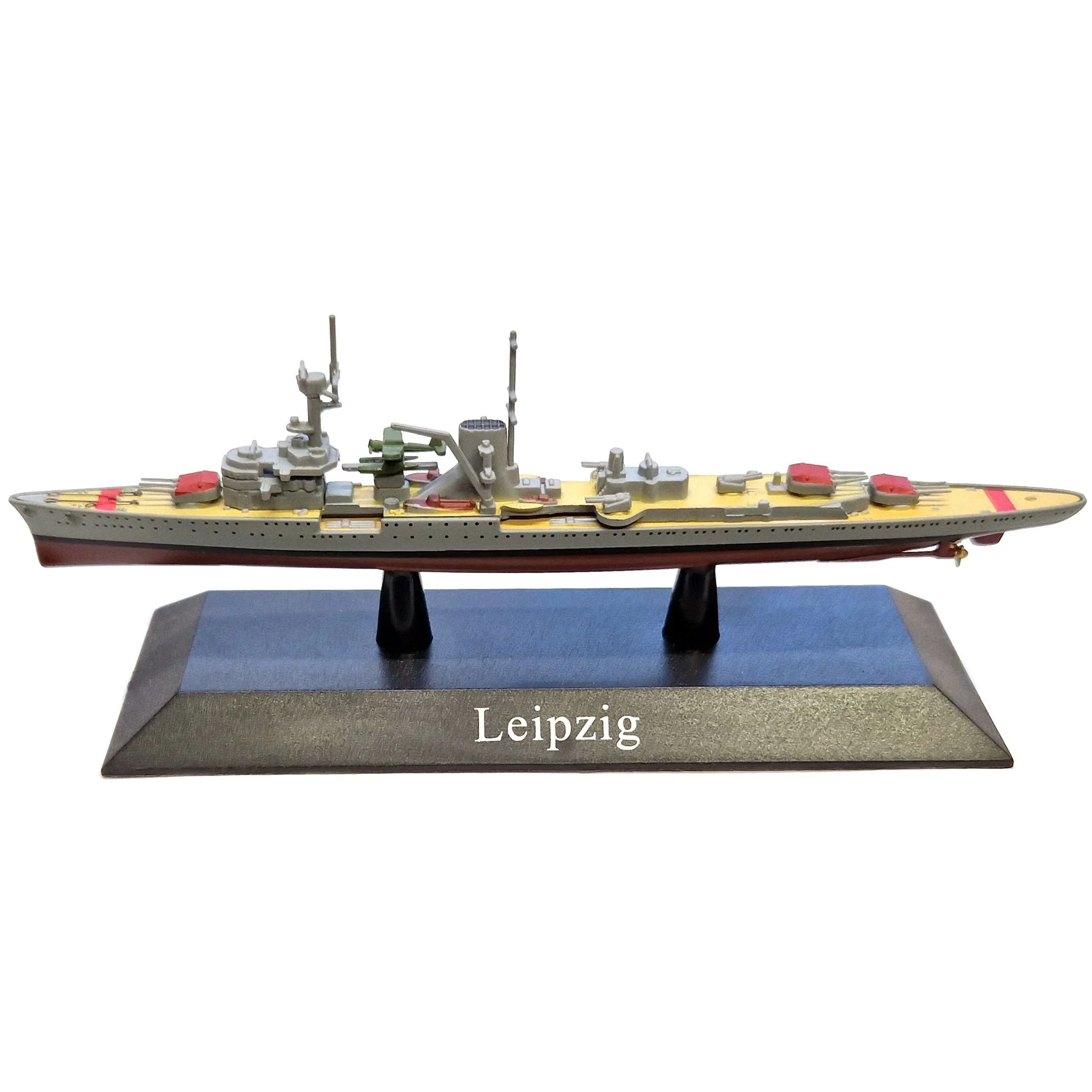 white-Leipzig 01.JPG