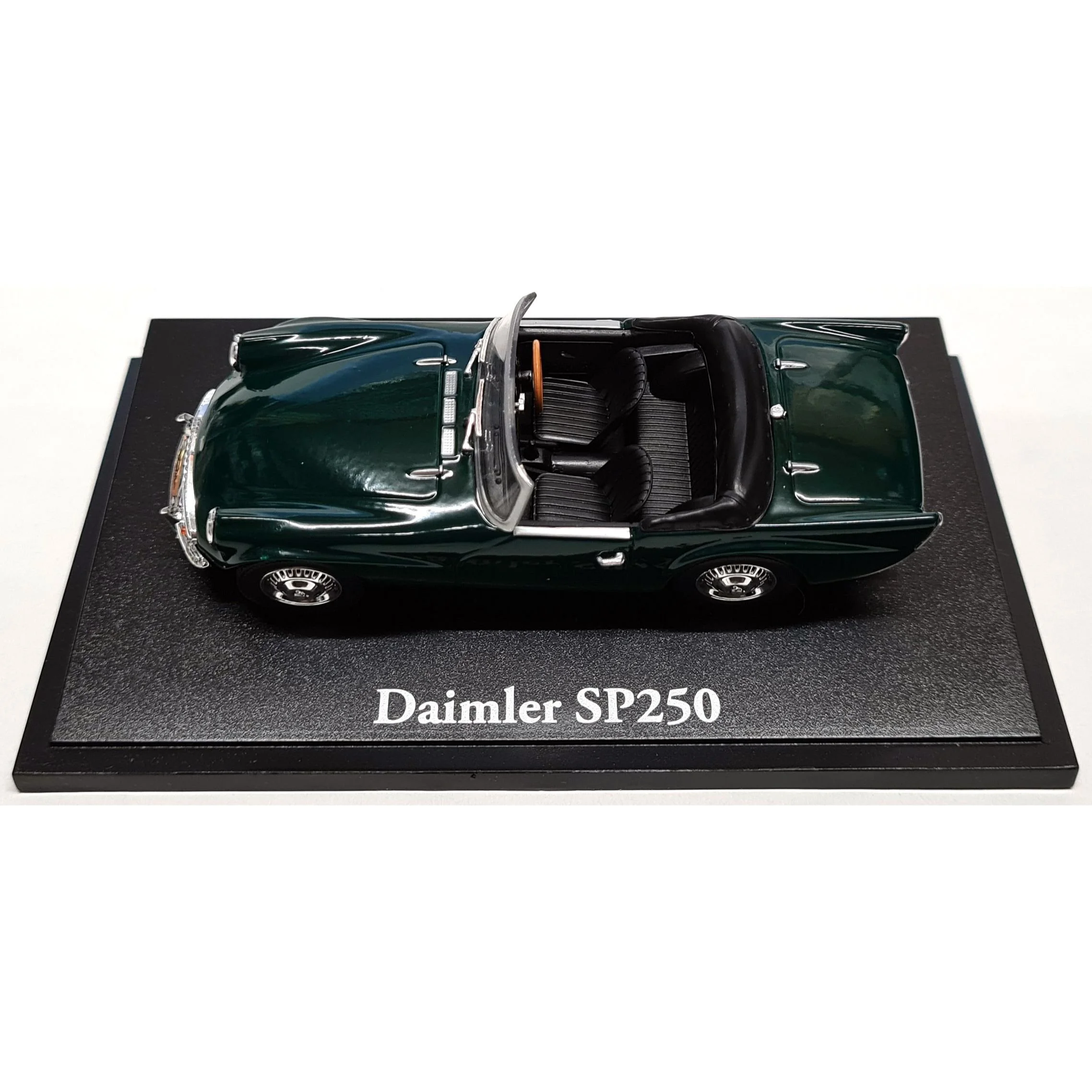 white-Daimler SP250 04.JPG