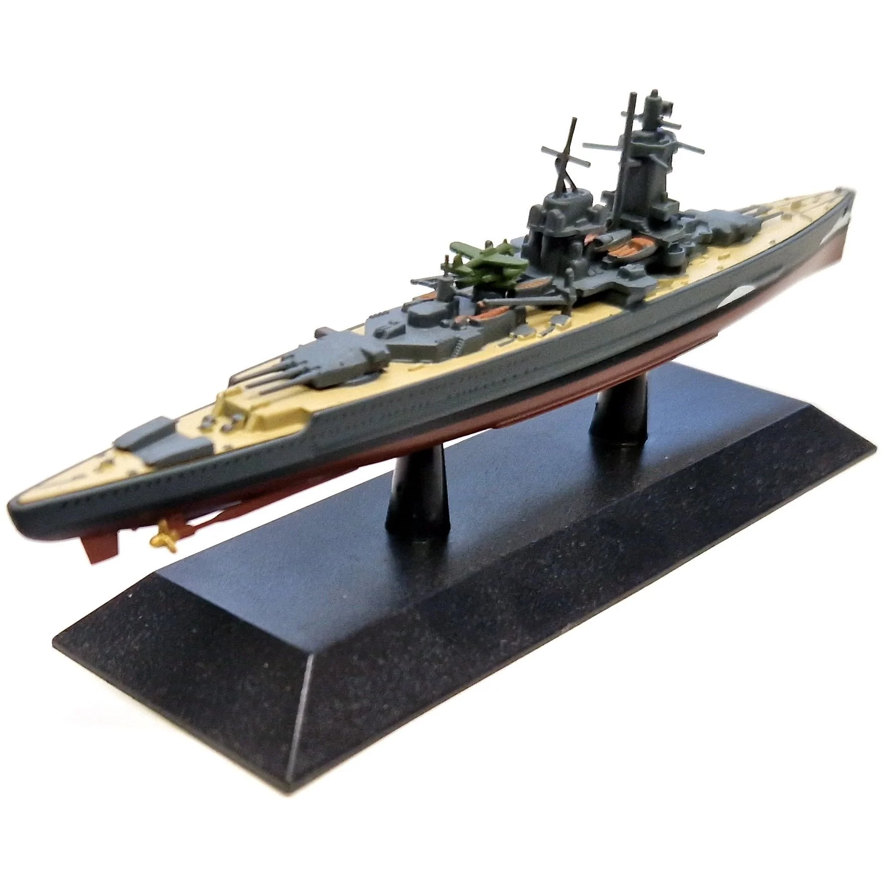 white-Admiral Graf Spee 150mm 03.JPG