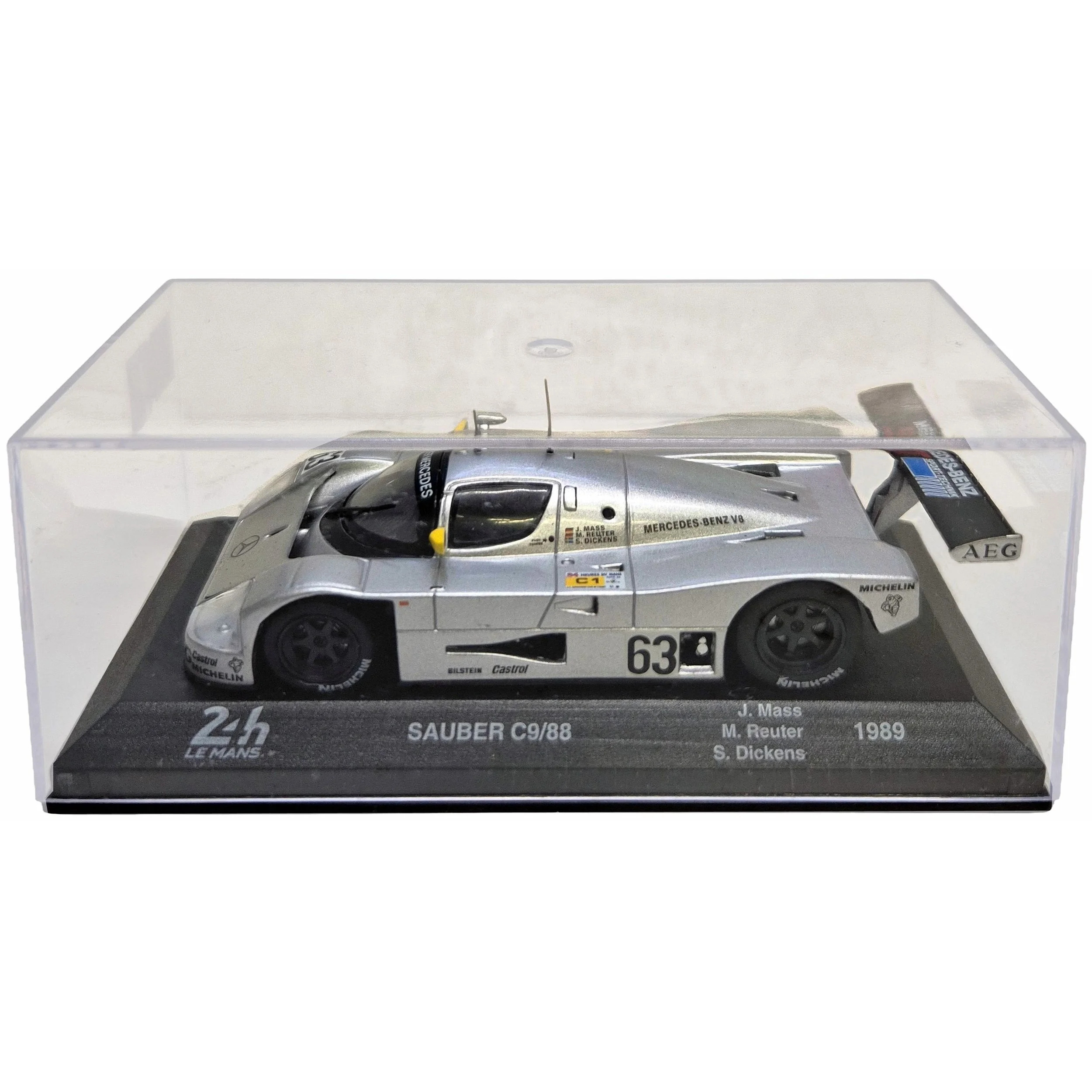 white-PA09 Sauber 02.JPG