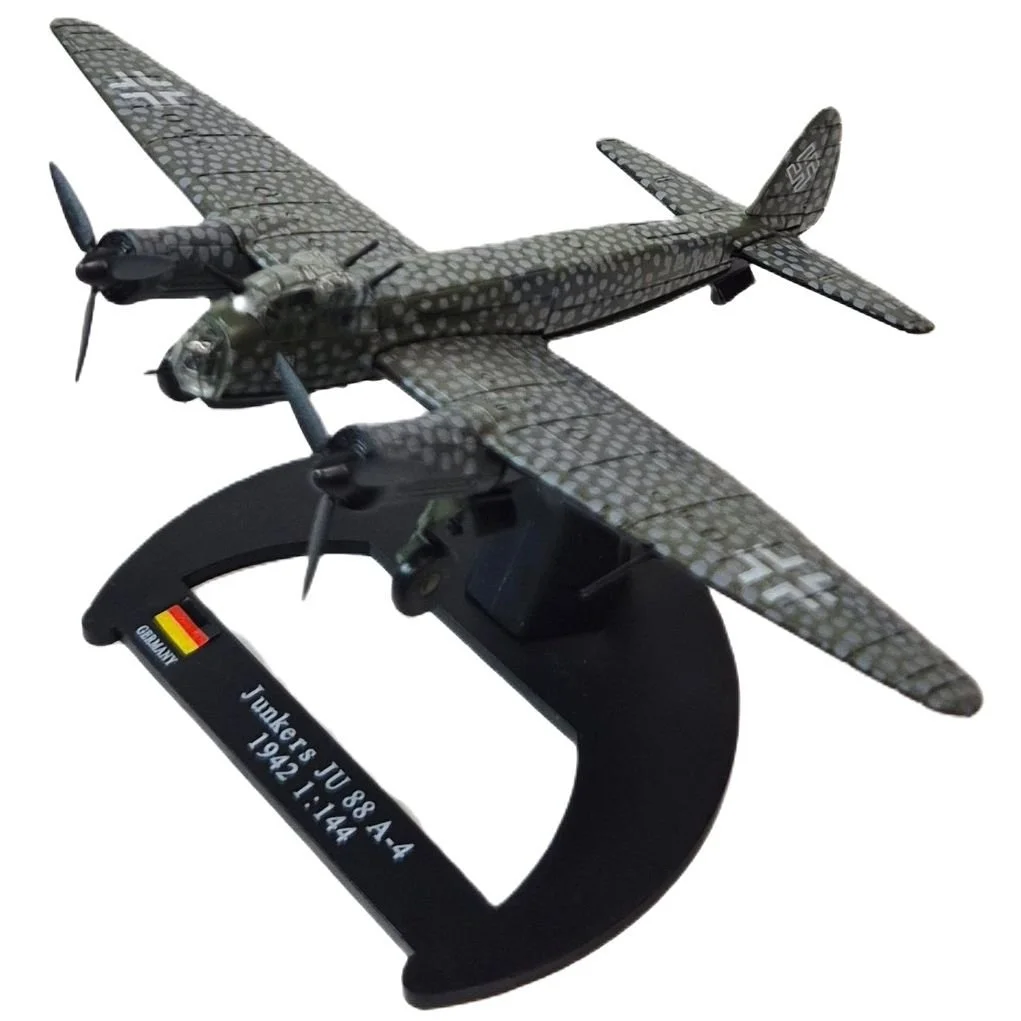 white-MAG PU03 Junkers Ju 88 A-4 (1942) 01.JPG