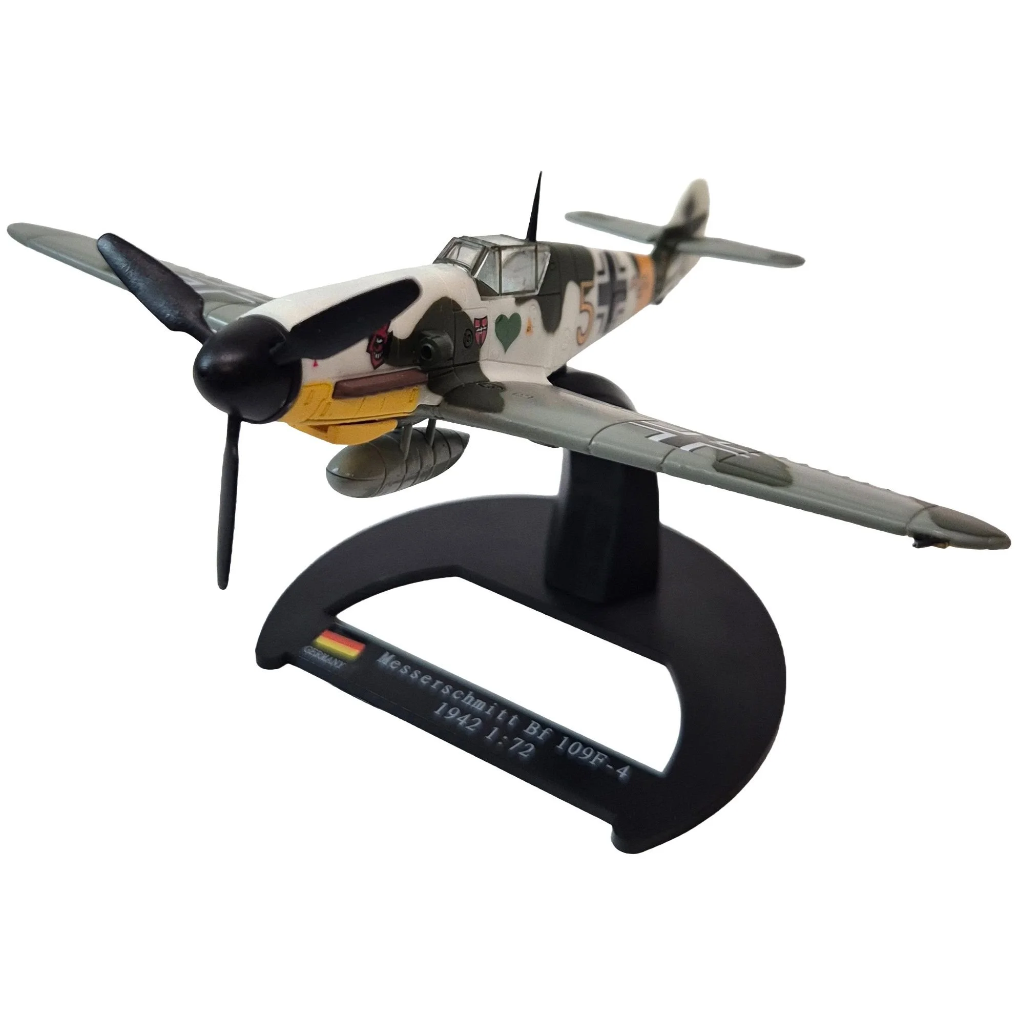 white-MAG PU06 Messerschmitt Bf 109F-4 (1942) 03.JPG