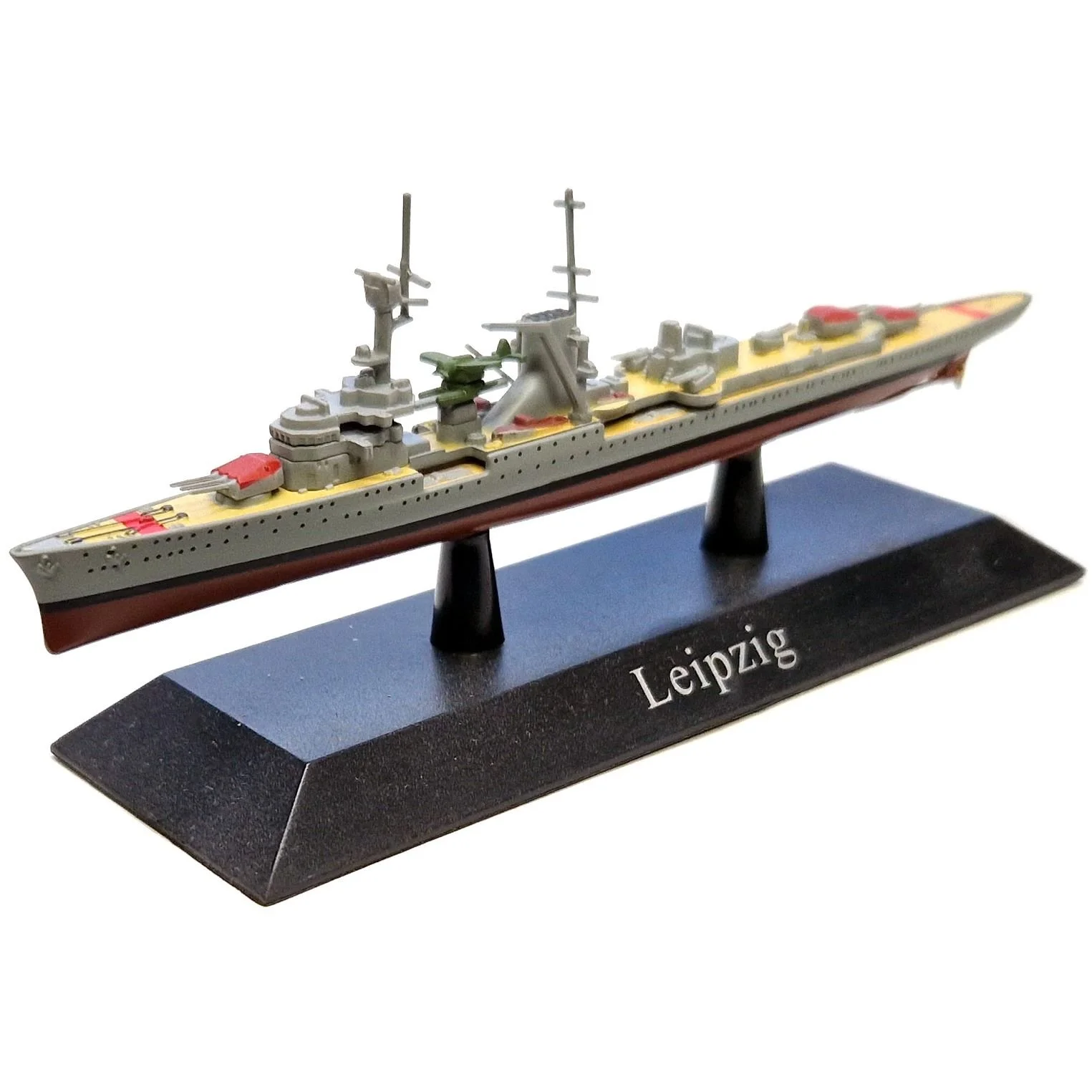 white-Leipzig 02.JPG