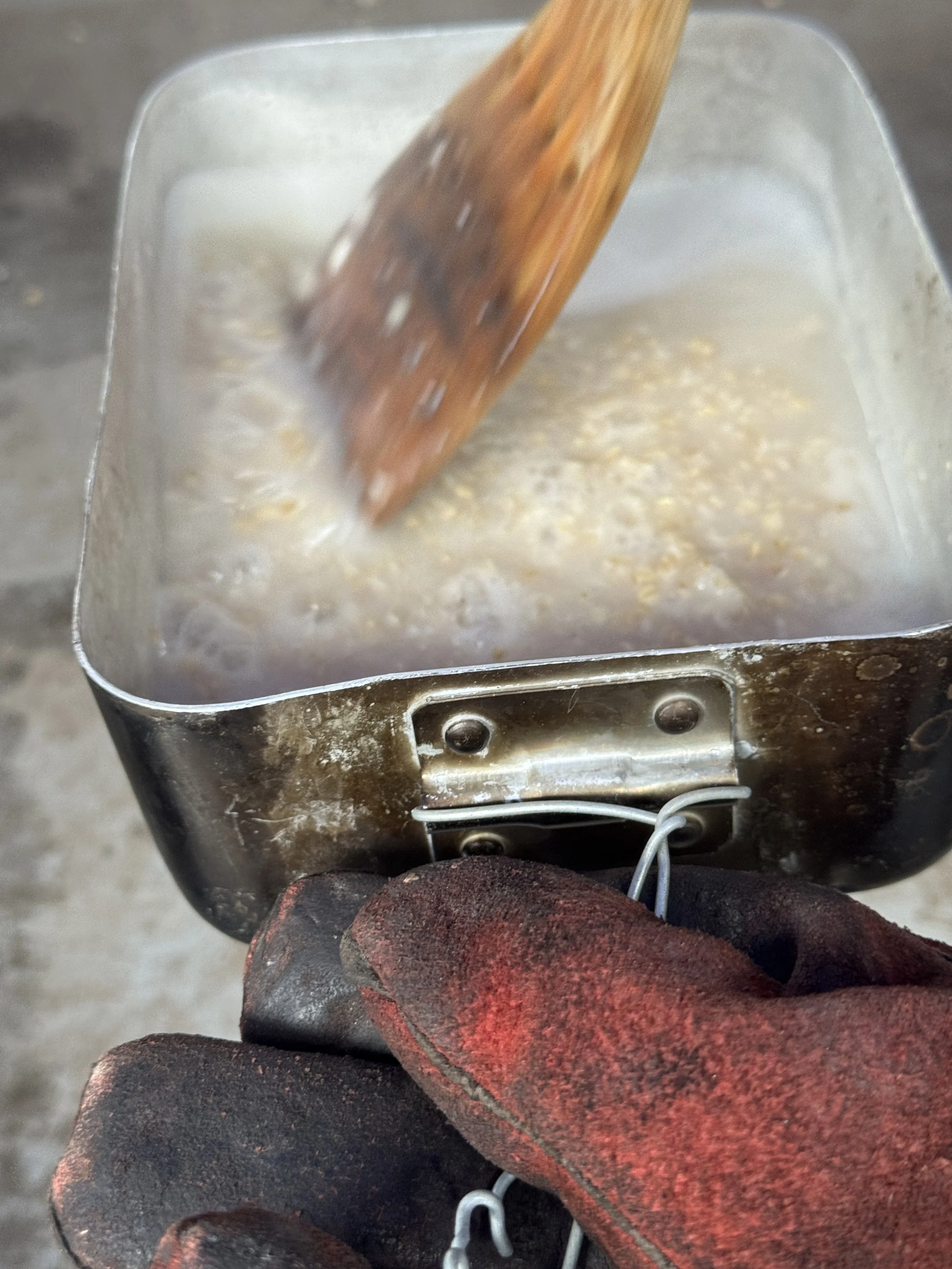 stir porridge close .JPG
