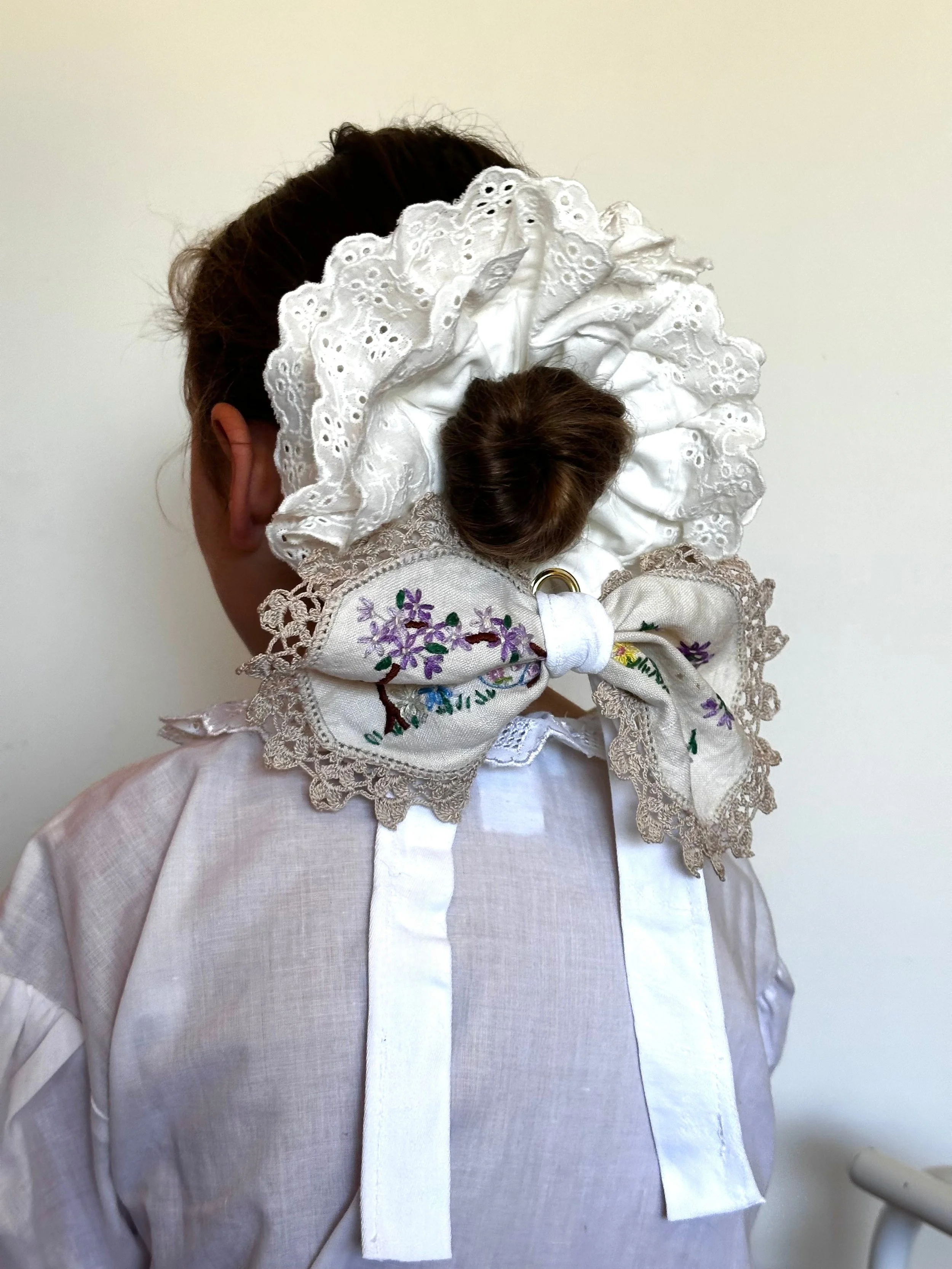 Heirloom Bow Scrunchie - Sugar & Lace