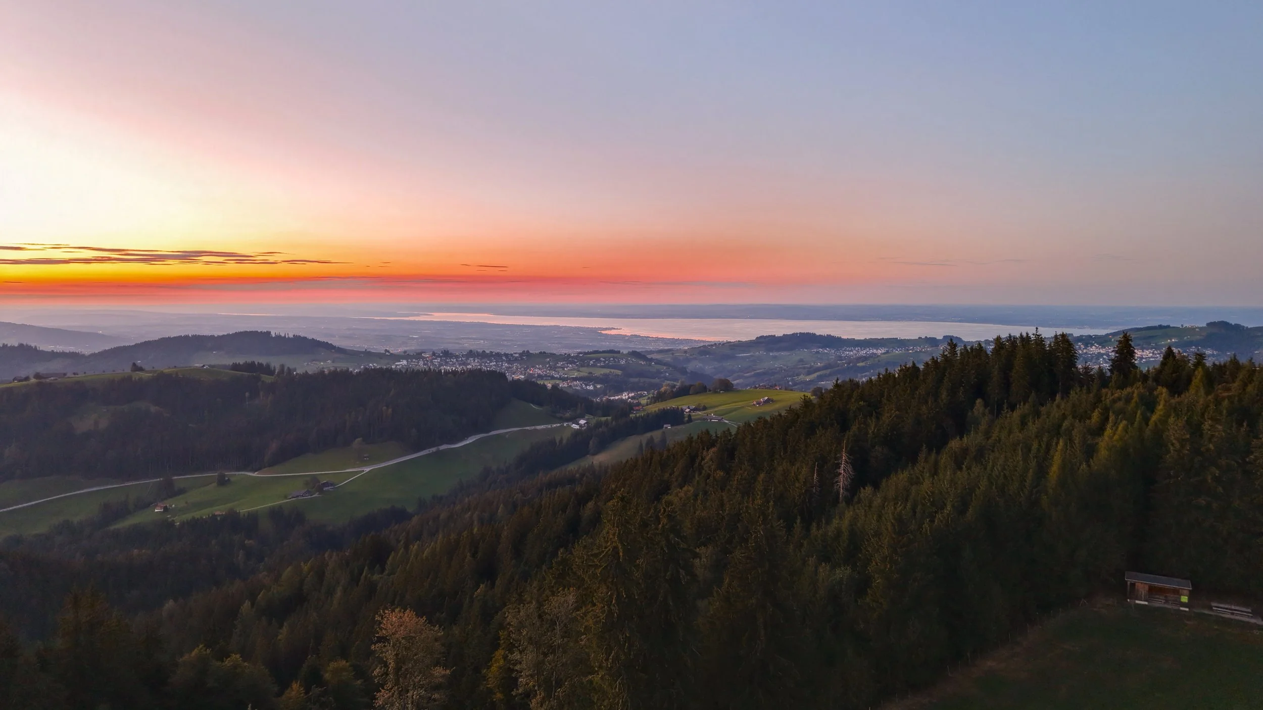 dji_fly_20260911_200018_0048_1789158812598_aeb.jpg