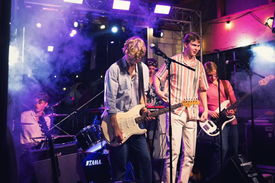 Allsång natten lång med Kompaniet - dansa till livemusik!