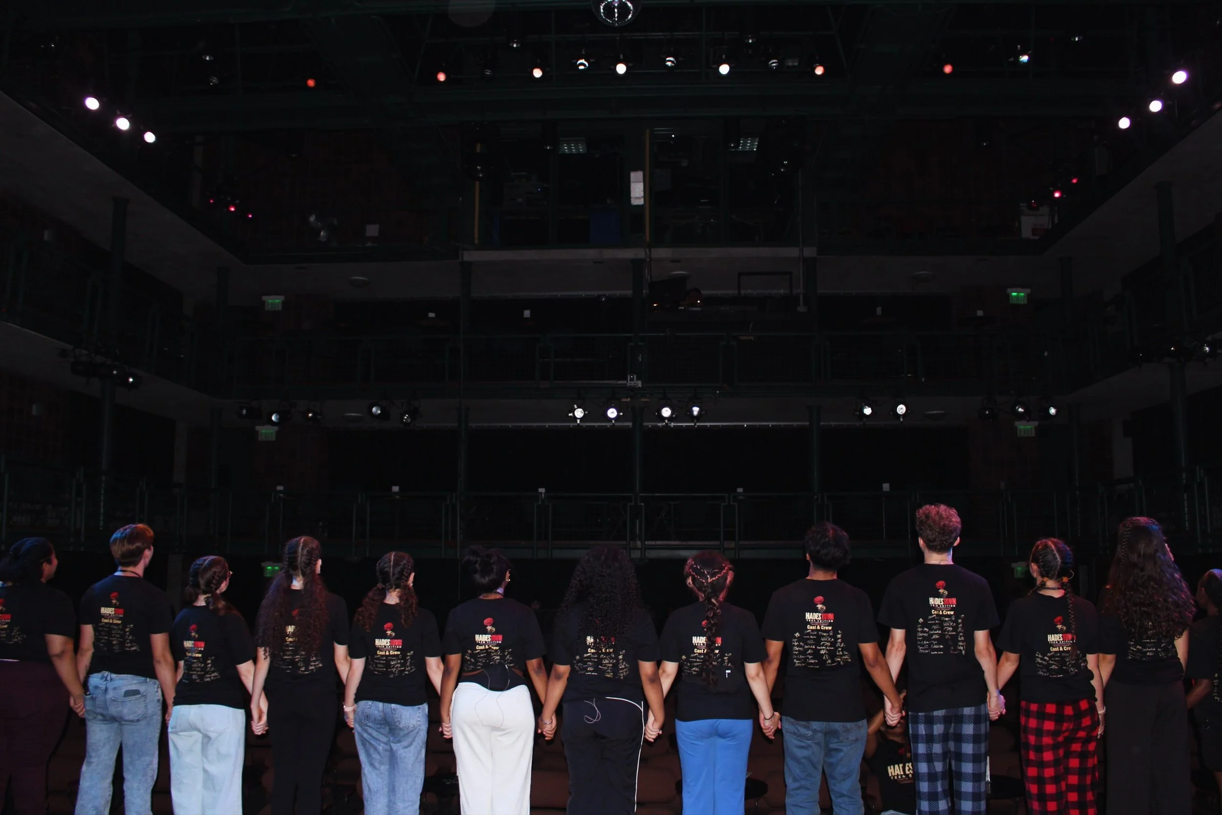 These students hold so much heart between them. 🖤

Tonight, Hadestown Teen Edition takes the stage at the Straz.

Opening night. Here we go! 

#hadestown #straz #tampa