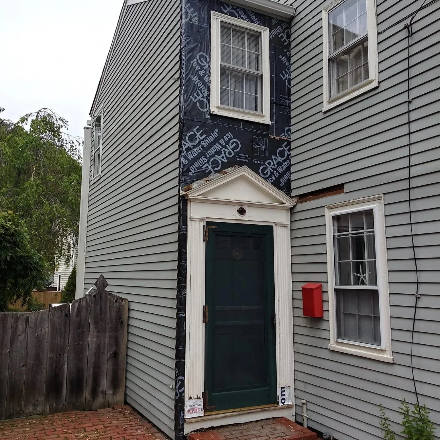 Completed exterior re-siding historic colonial North Shore MA