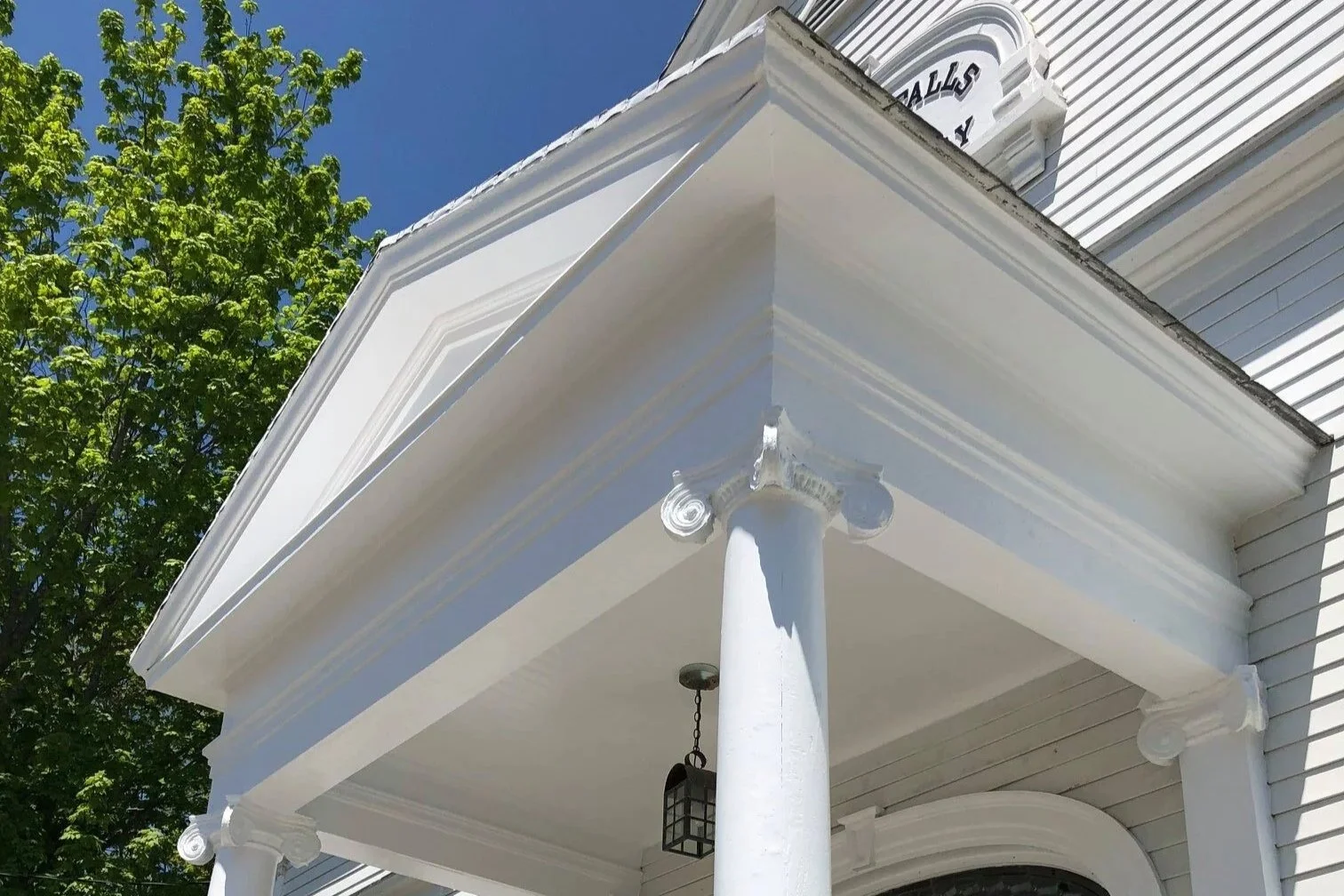 Historic pediment and roofline restoration Hampton Historical Society NH
