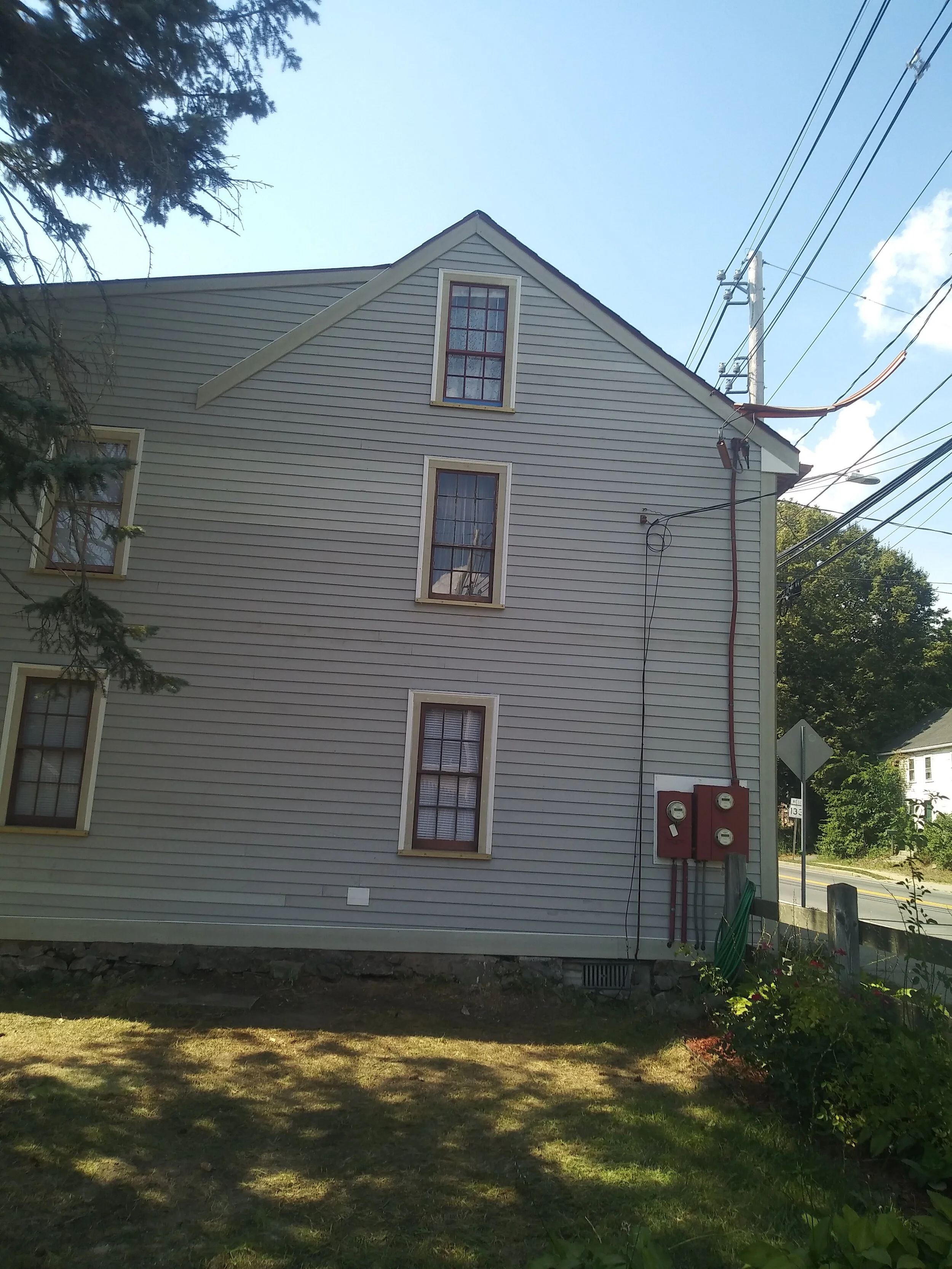Ipswich antique - New siding 
