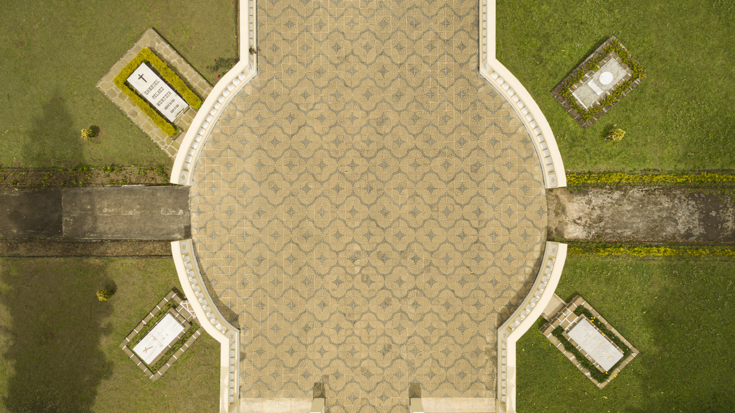CENIT CEMENTERIO.jpg