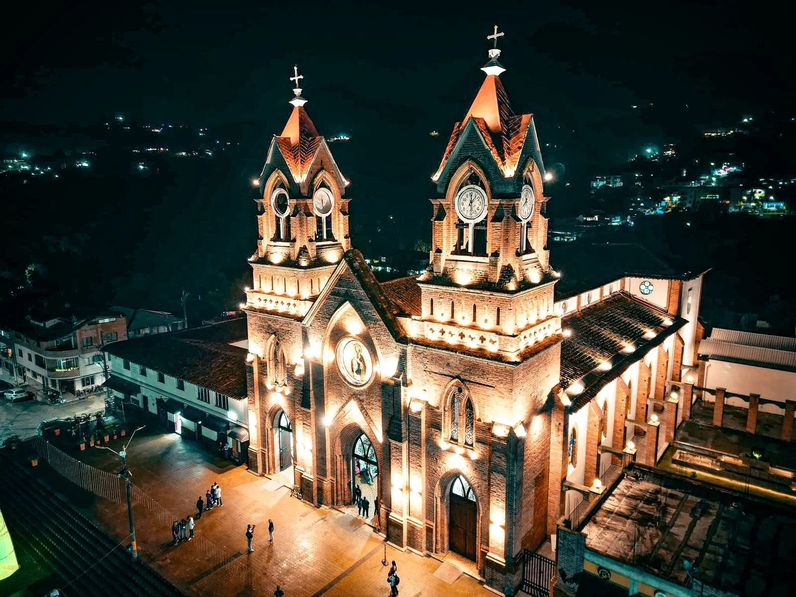 Fiat Lux. Santuario de San José. Venecia Antioquia