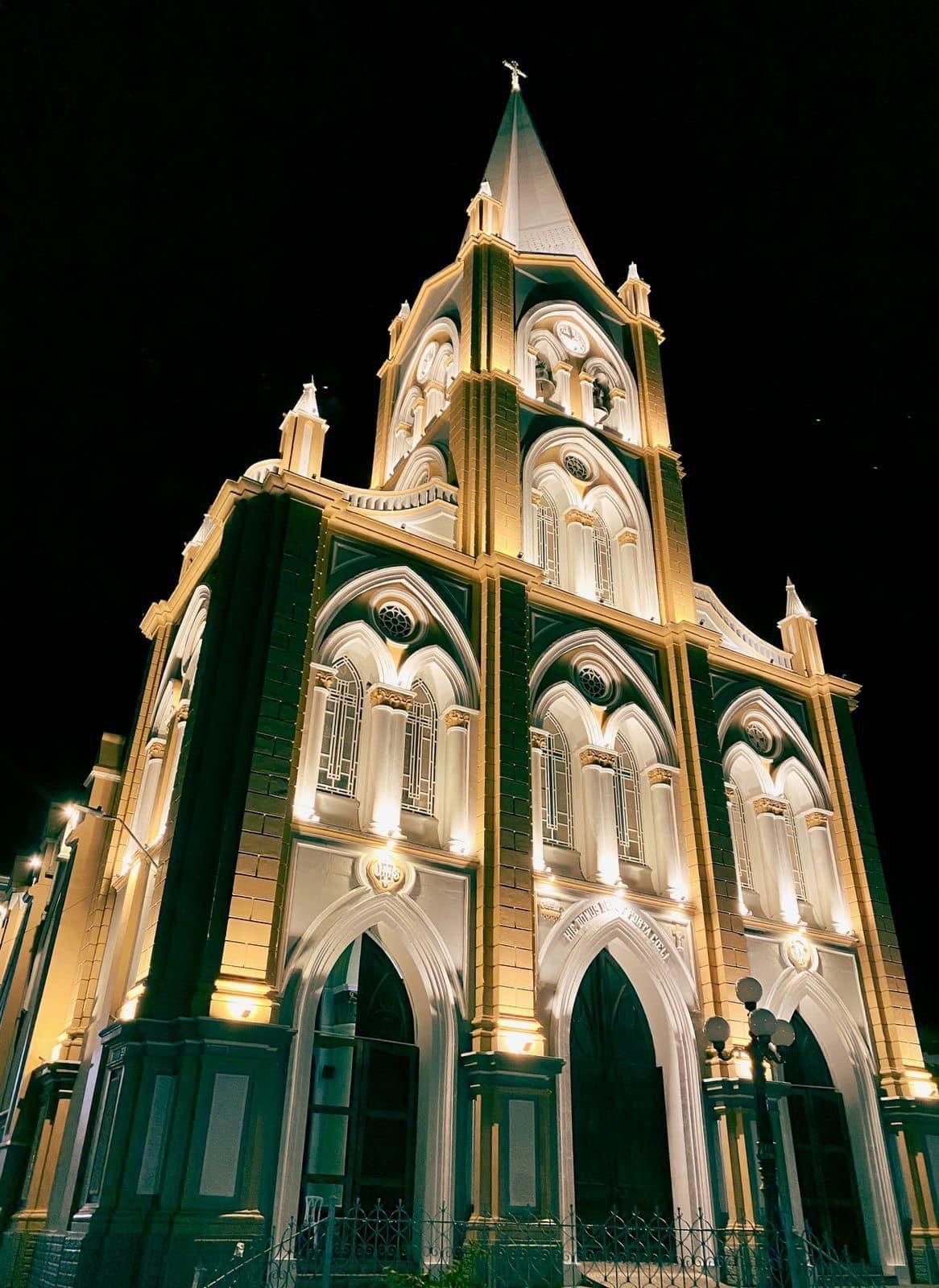 Fiat Lux. Templo Inmaculada Concepción. Caramanta Antioquia