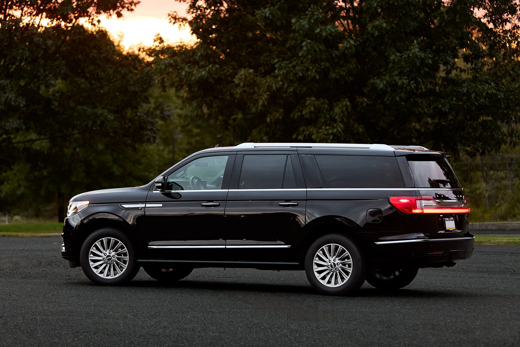 KSTG-LincolnNavigator_2021-09-29_003.jpg