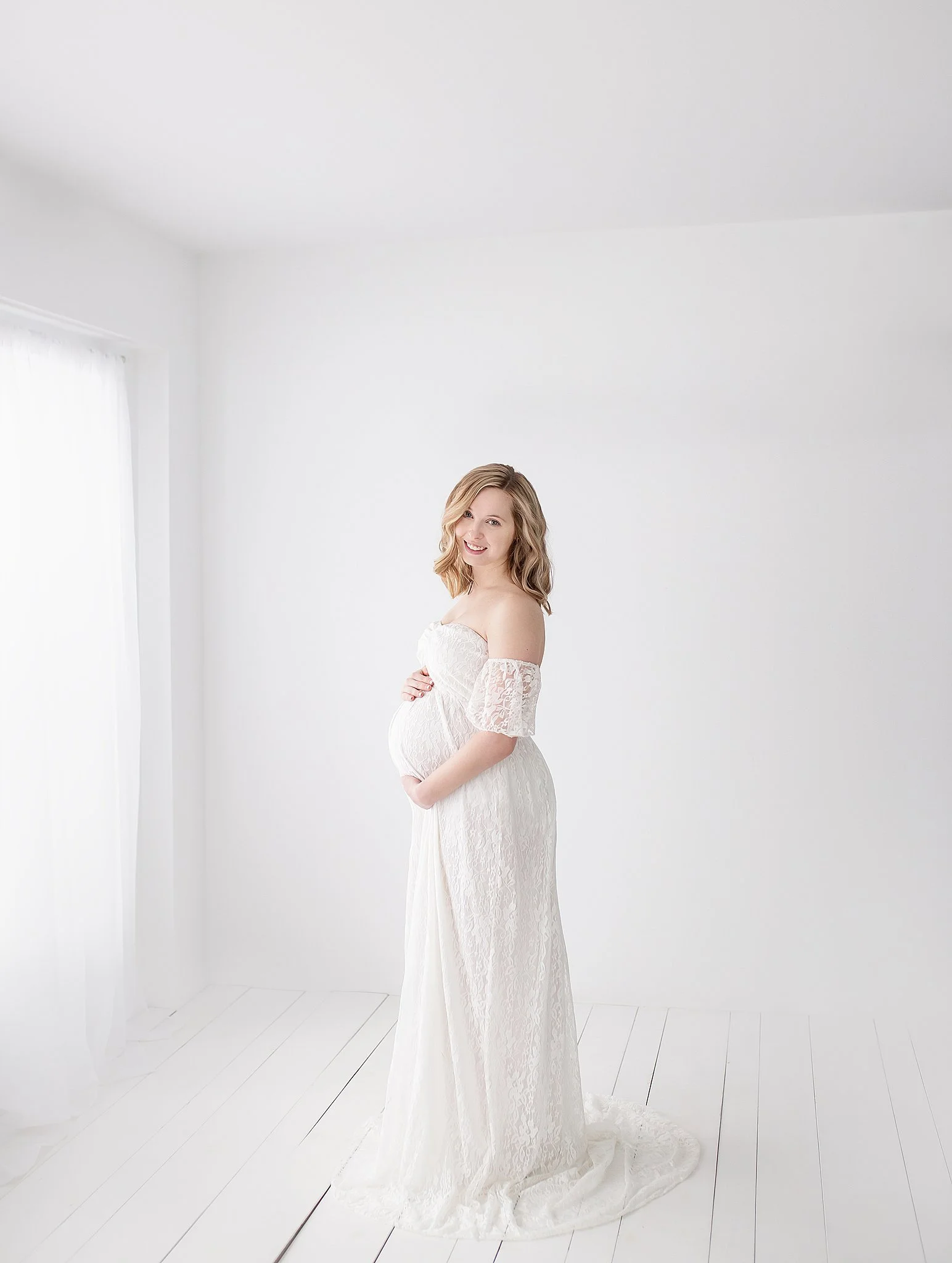 Erie, Pennsylvania Maternity and Newborn Photographer CTandRina