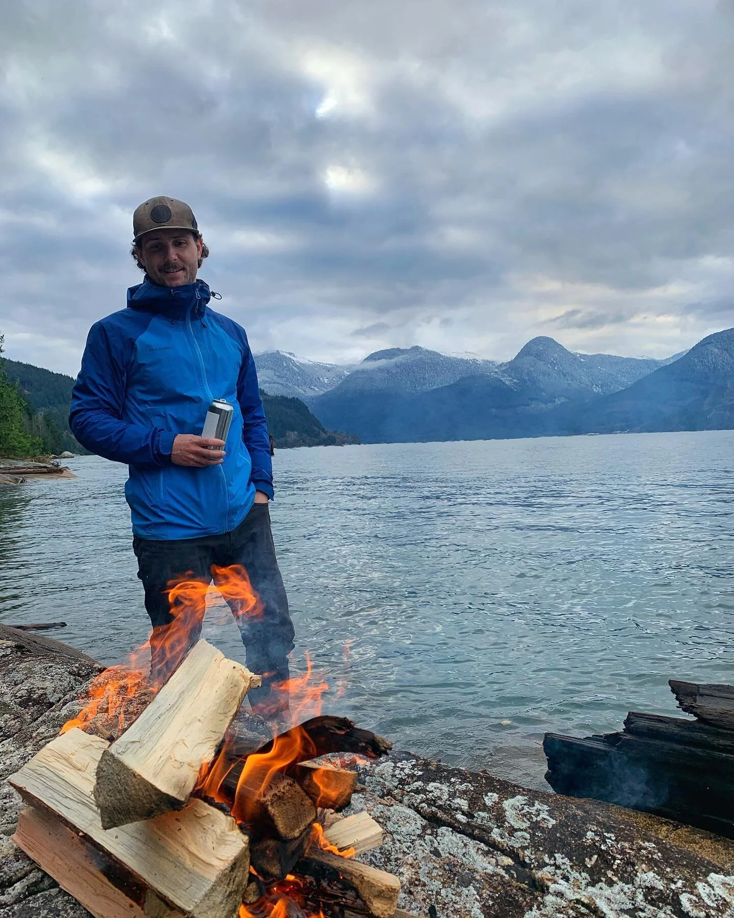 &bull;&bull;😬IT&rsquo;S ALL ABOUT JAMIE!😬&bull;&bull;
.
He&rsquo;s the guy whole always drives (I don&rsquo;t like to), the @gopro enthusiast, the bread maker (sourdough), the brewer (@anotherbeerco), the self made hiking guide, the fire maniac, th