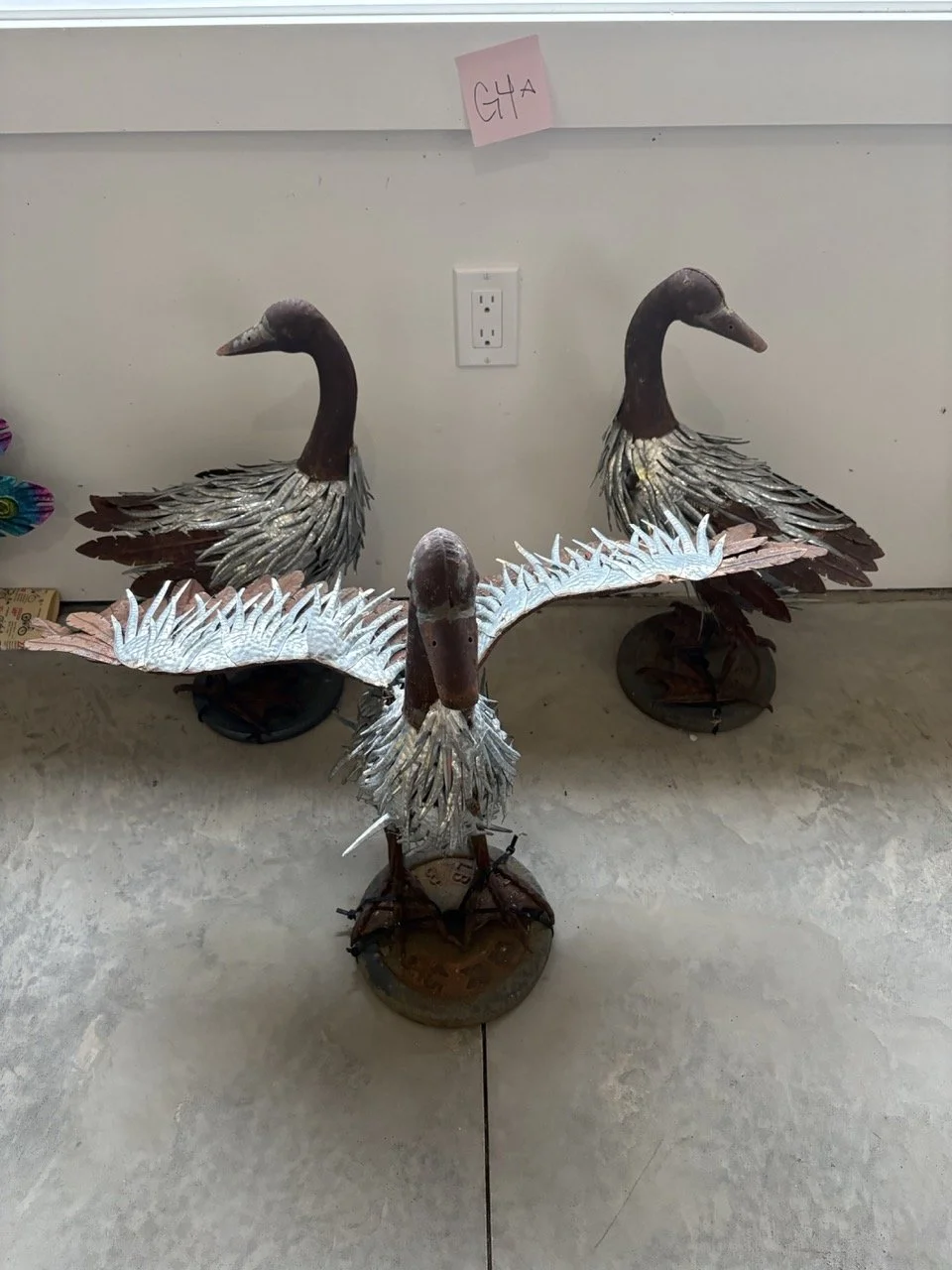 3 Metal Geese
