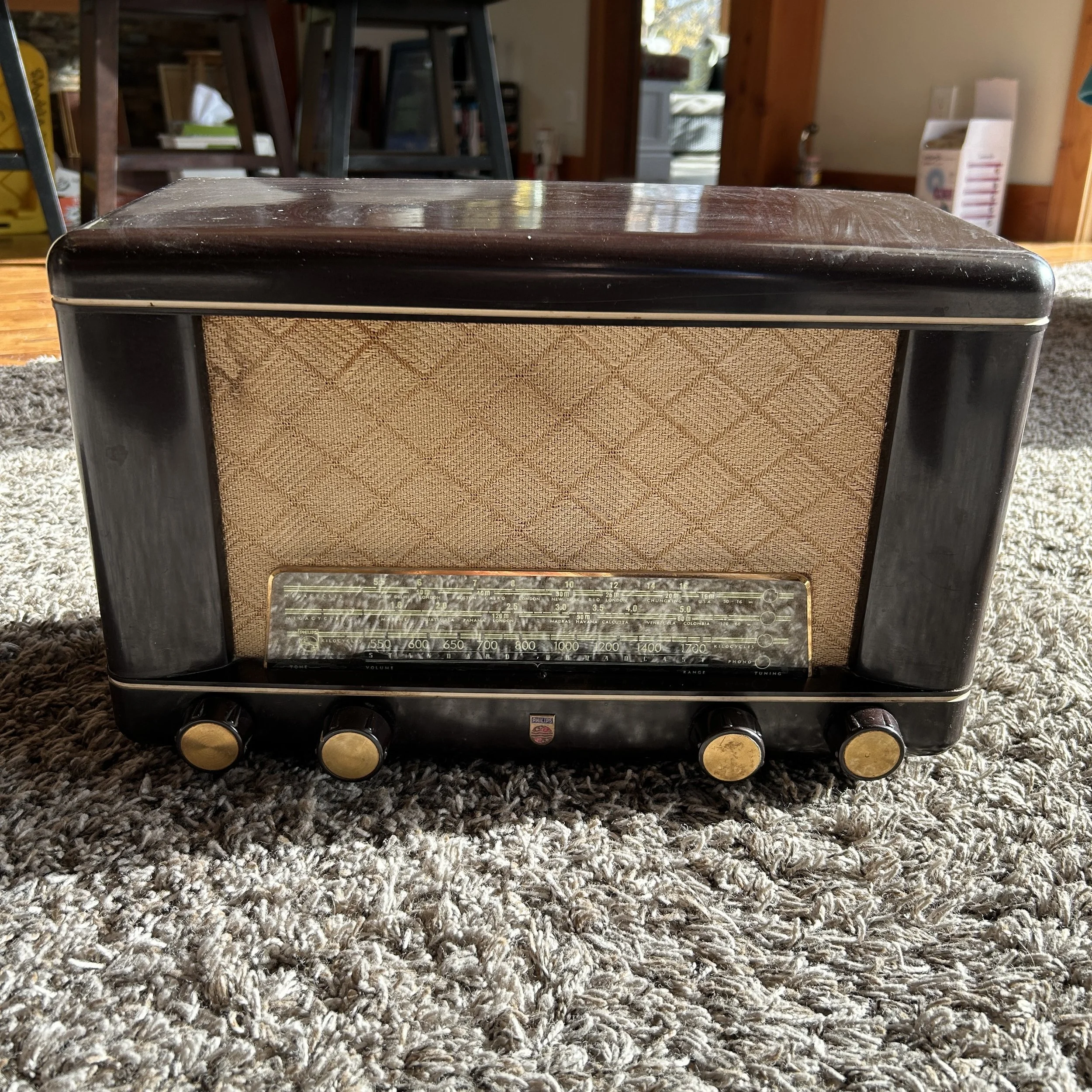 Vintage Philips Radio