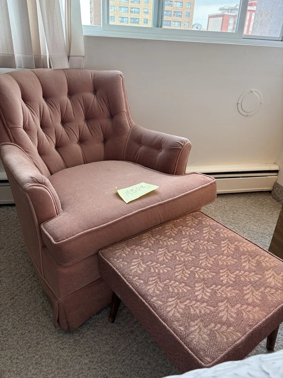 Pink Swivelling Chair