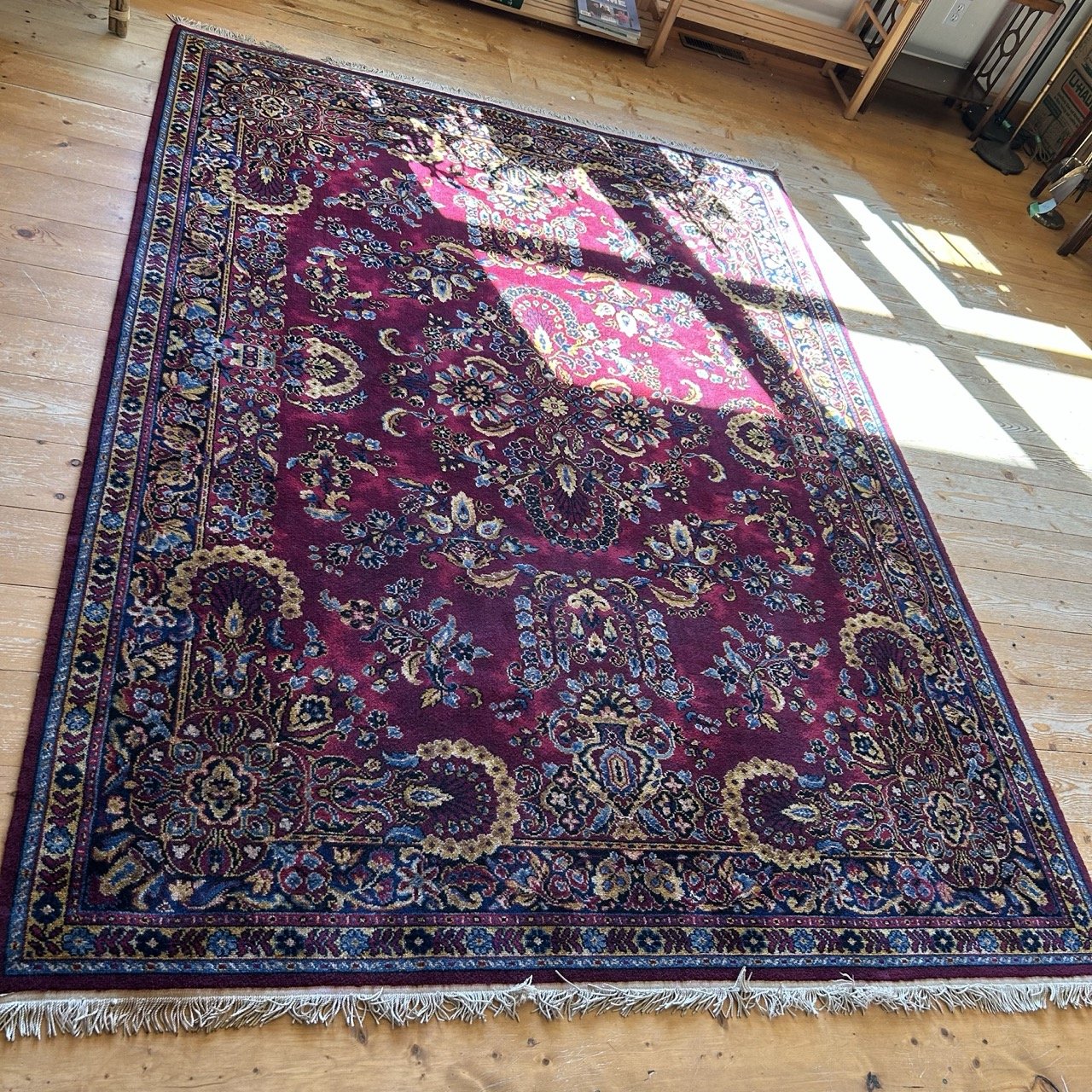 Beautiful Sar-U-Kahn Rug