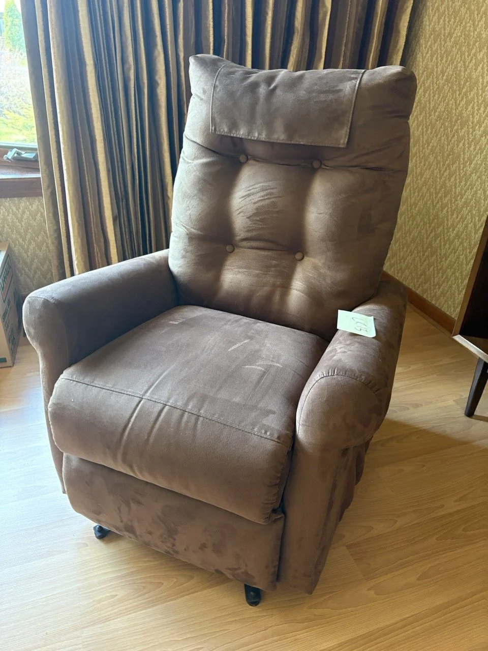 Brown Eclipse Recliner