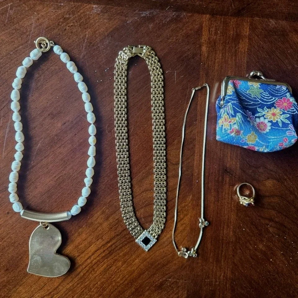 Jewelry Lot IV