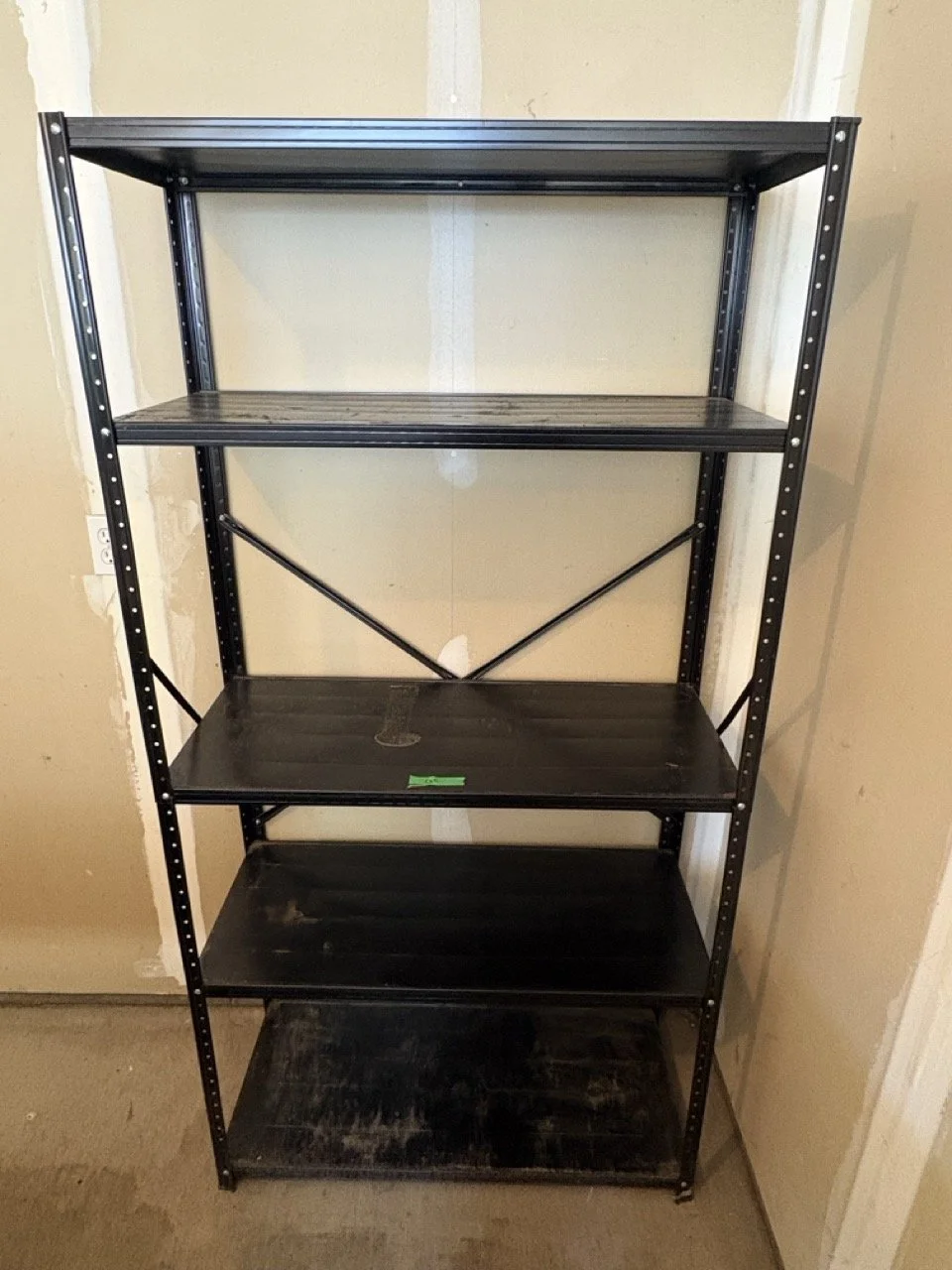 It's a (metal) Shelf!