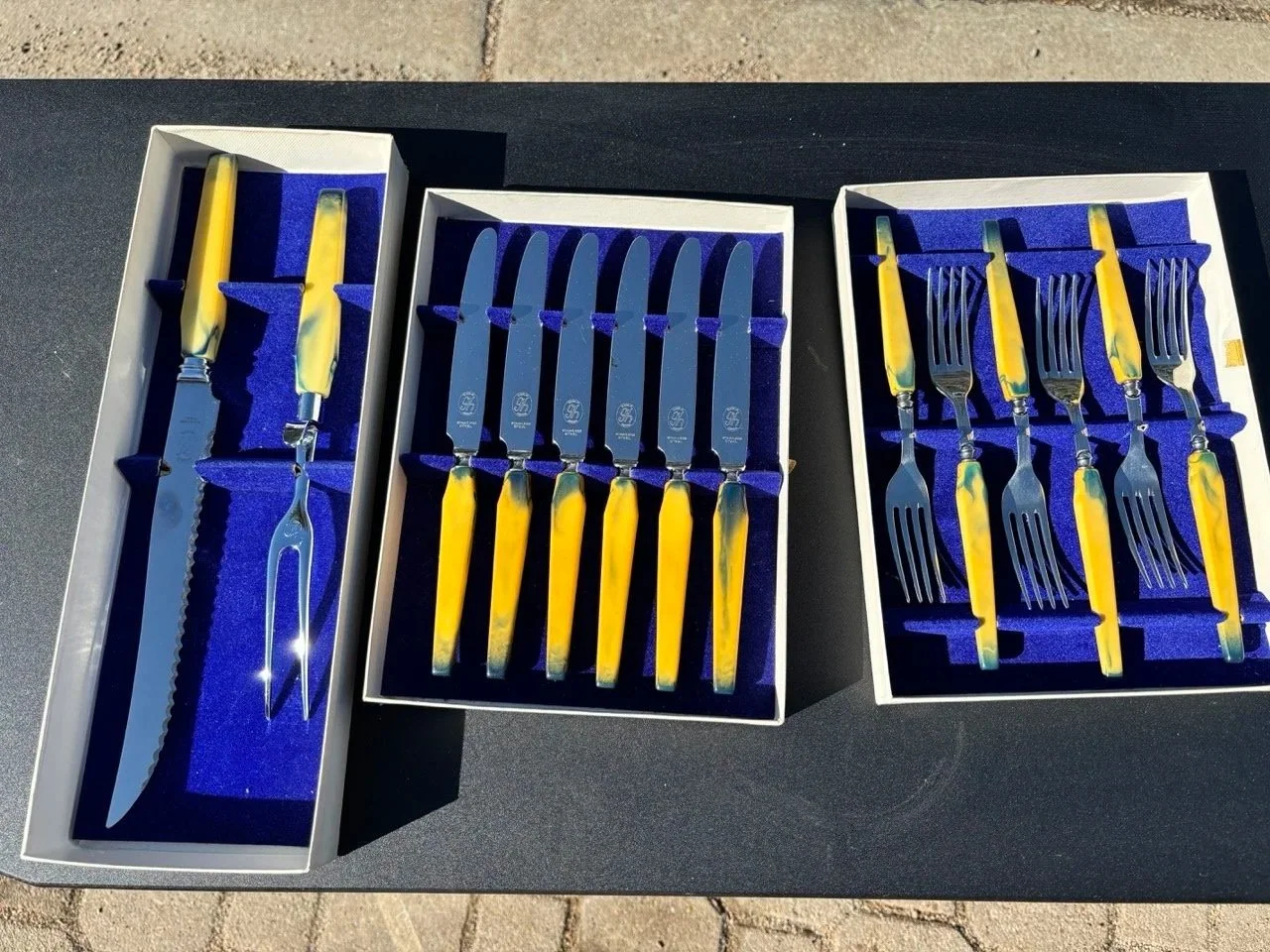 Dutch Blue Carving Set