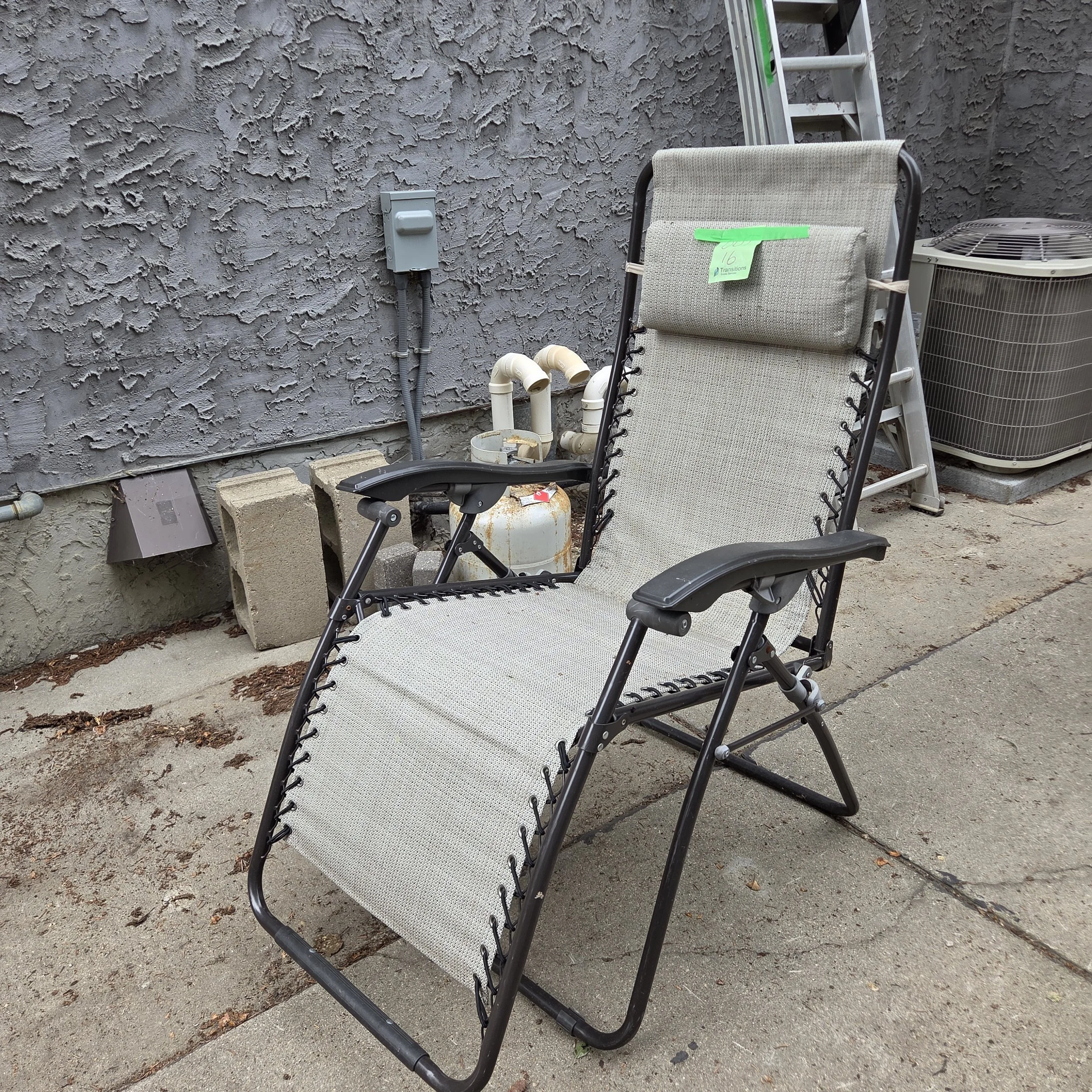 Gravity Chair