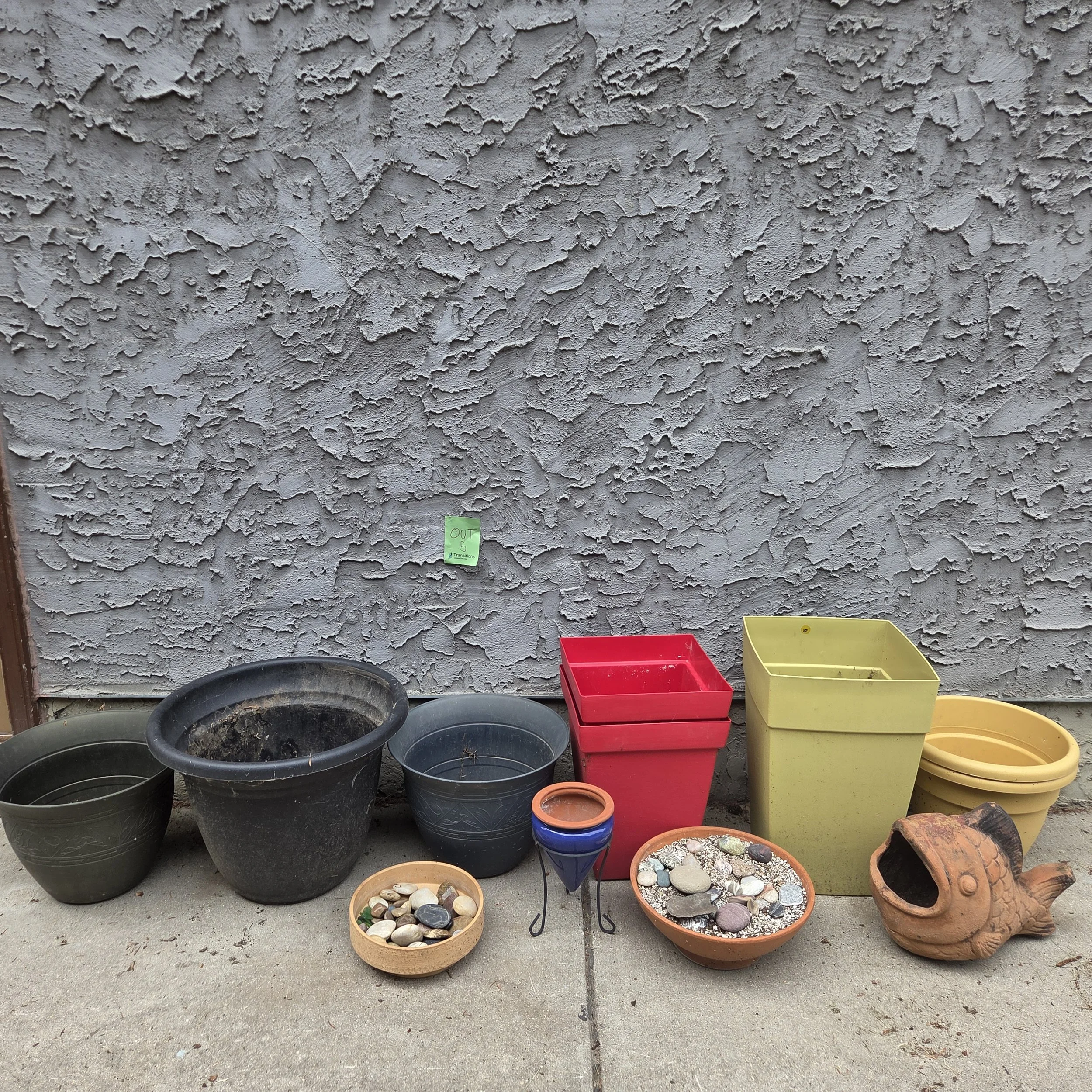 Pots!