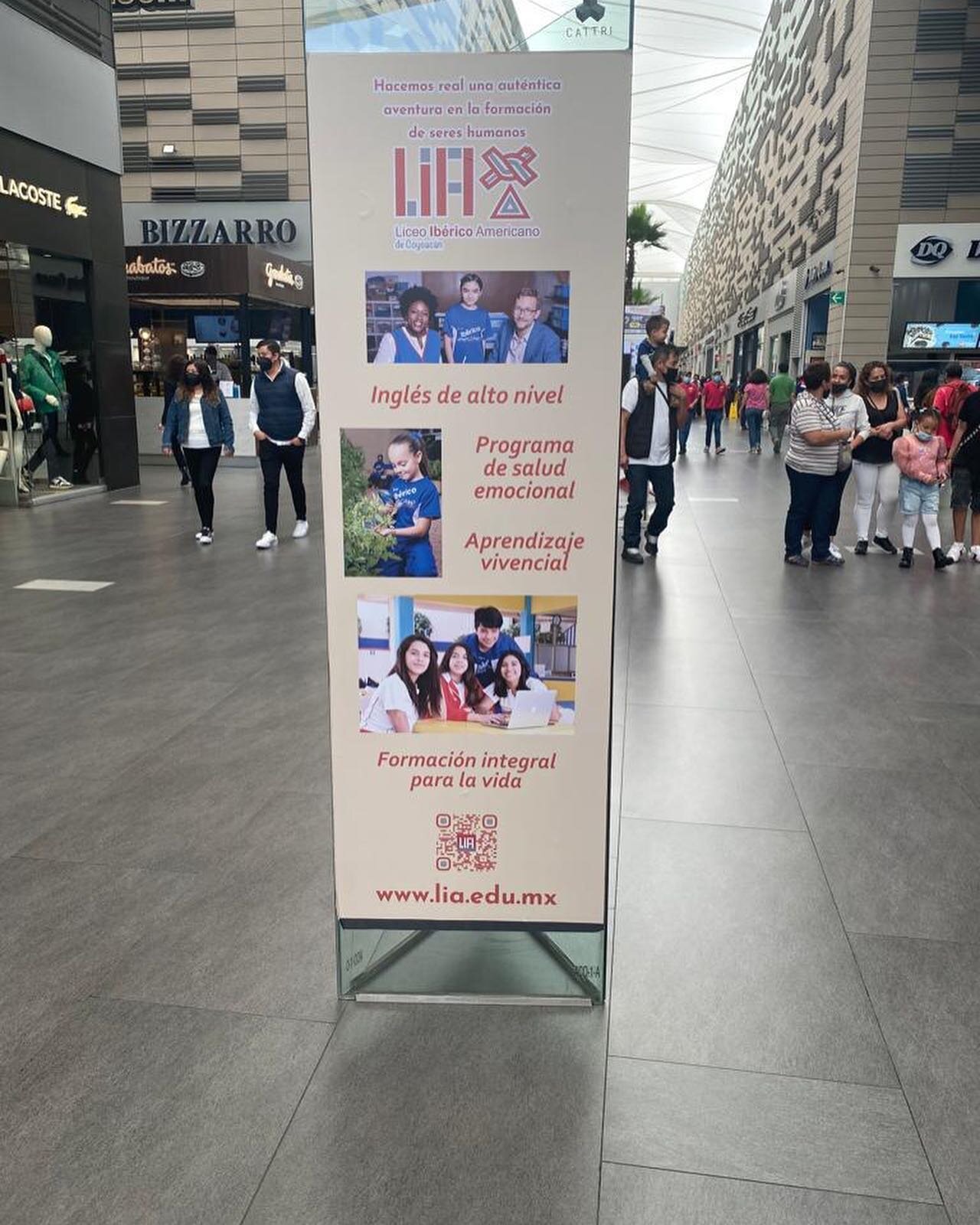 Comunidad LIA, les queremos compartir que vamos a estar promocion&aacute;ndonos en algunos centros comerciales de la ciudad. Si nos encuentran m&aacute;ndenos una foto y les tendremos una sorpresa en la escuela.