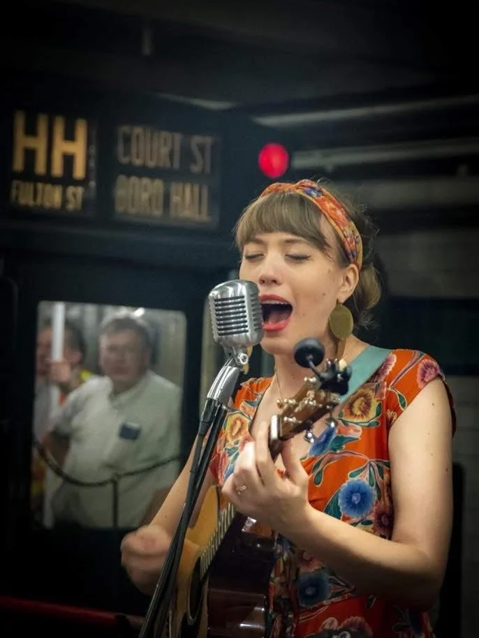 Today (Sunday December 14th) a 1930s train car (@nyc.vintagetrain) will be back in service! Swing dancers and folks dressed in their vintage finest will be dancing and I will be singing with a great band from 3:45-4:40 on the Q Train station at 96th 