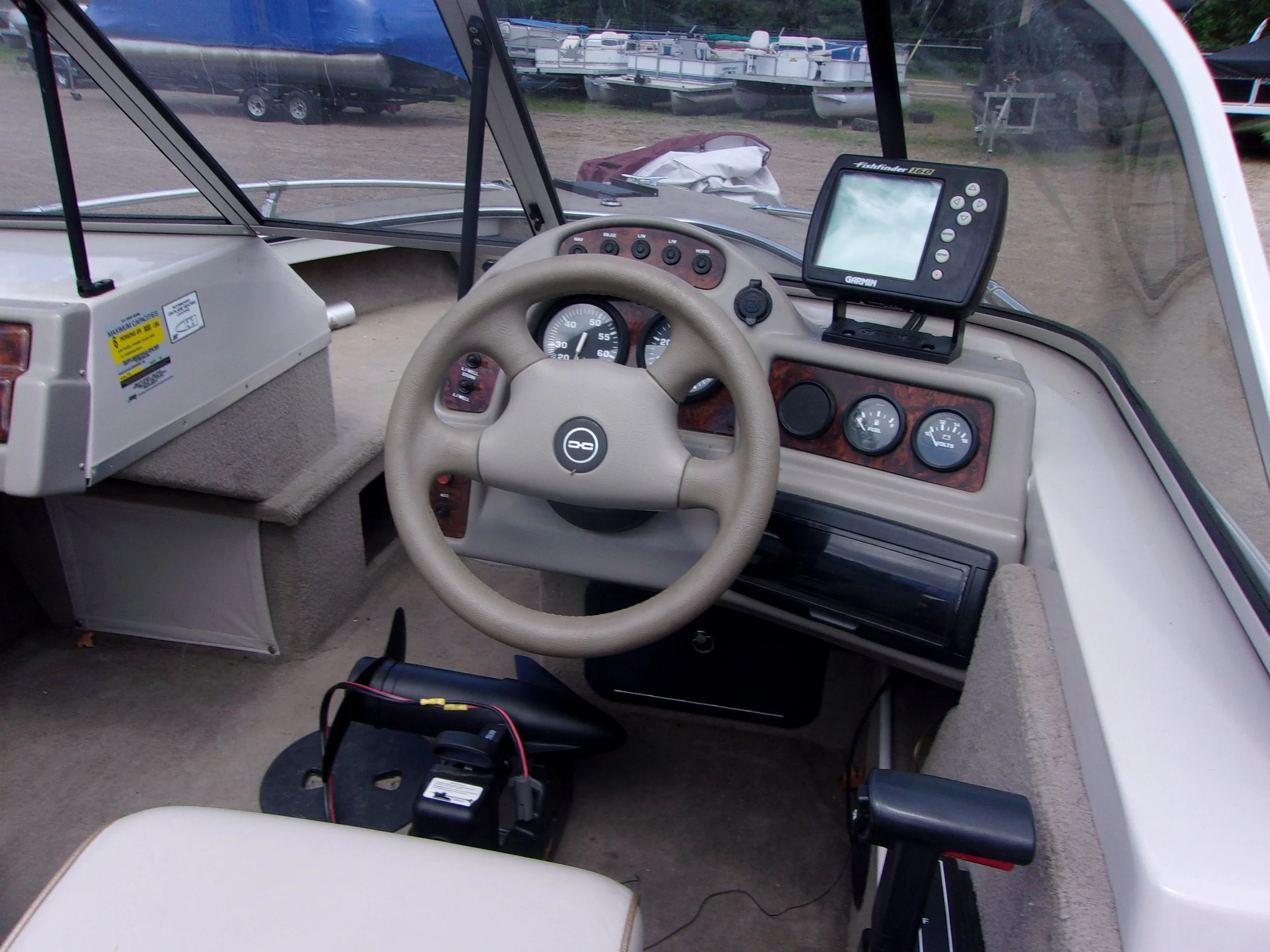 2002 MirroCraft 125 Mercuy 4.JPG