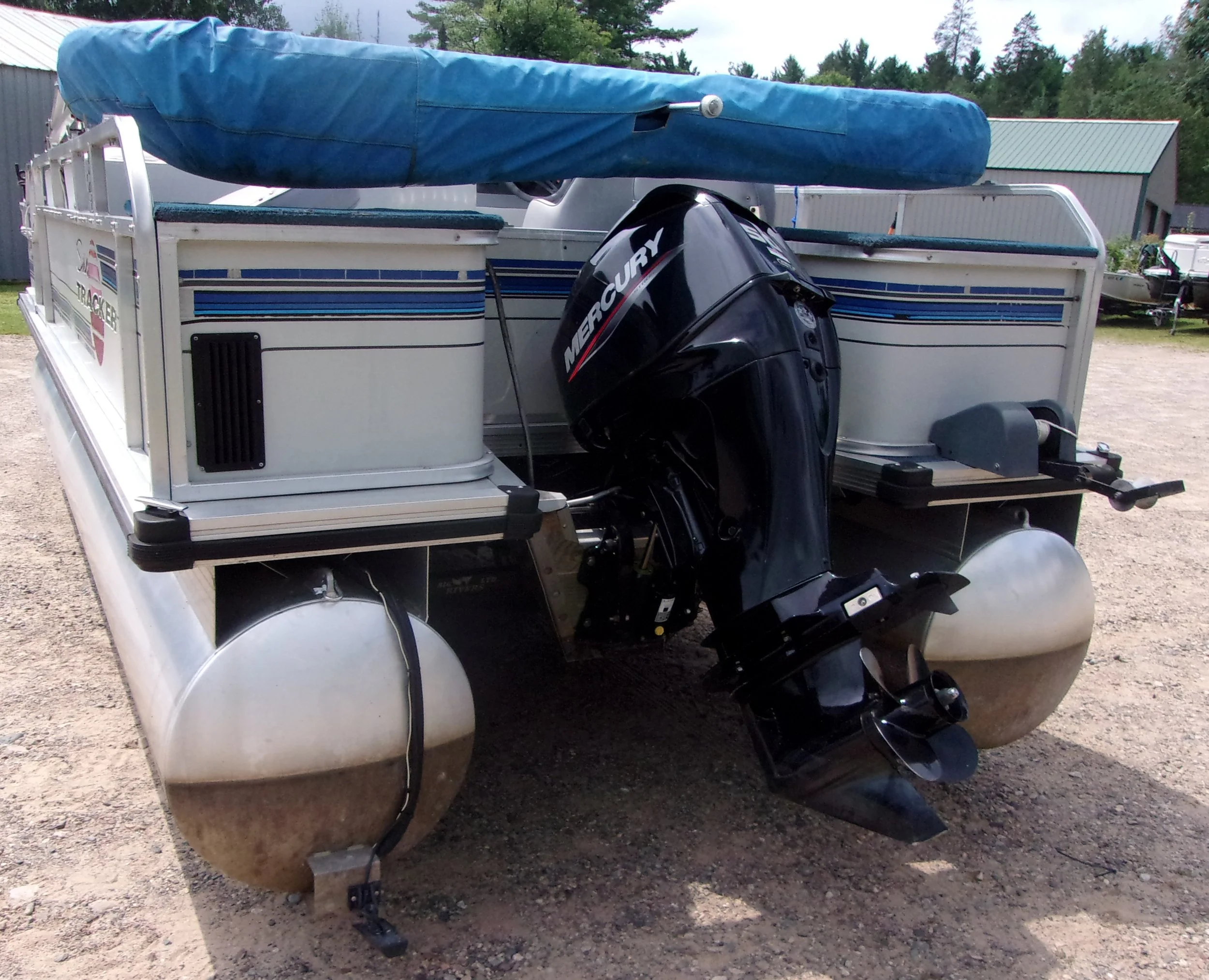 1993 20' Tracker Fishing Barge - 50ELPT CT Mercury 6.JPG